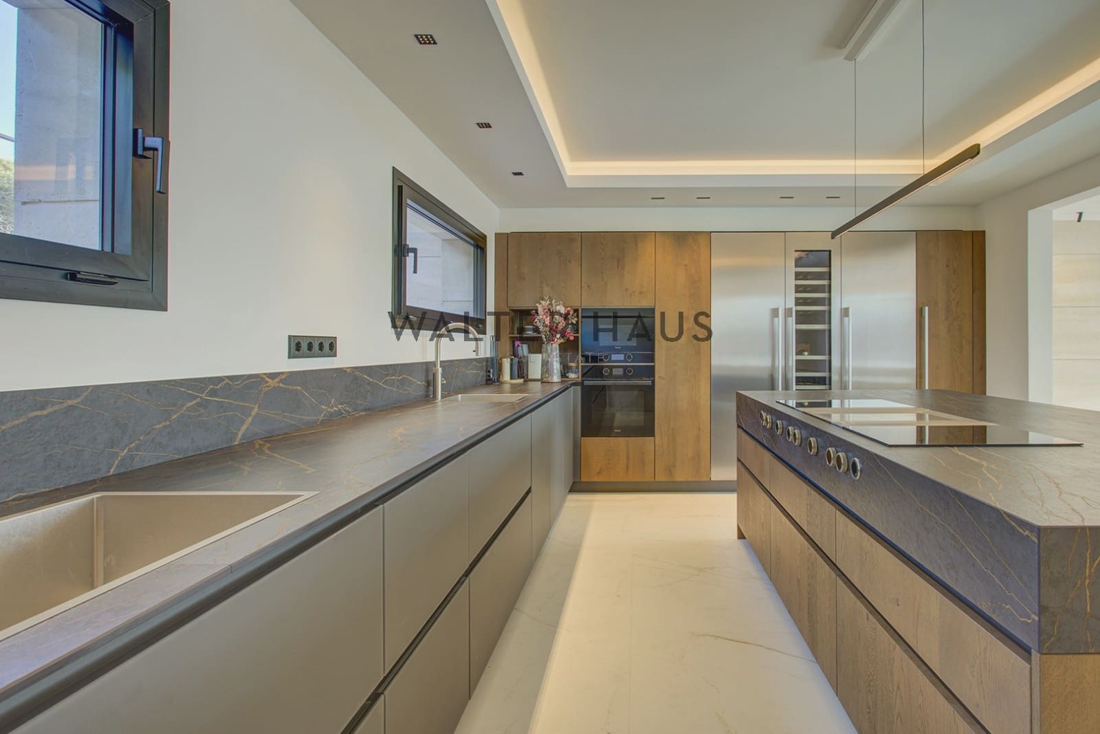 6 bedroom Flat for sale in Sant Feliu de Guixols - € 3,980,000 (Ref: 9819335)