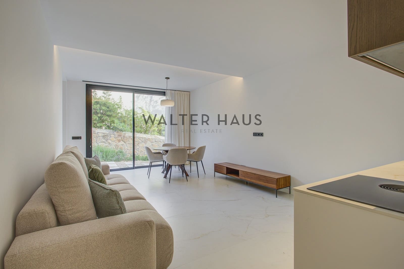 6 bedroom Flat for sale in Sant Feliu de Guixols - € 3,980,000 (Ref: 9819335)