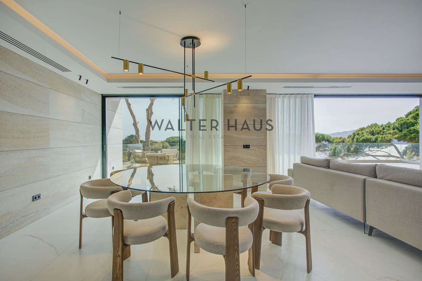 6 bedroom Flat for sale in Sant Feliu de Guixols - € 3,980,000 (Ref: 9819335)