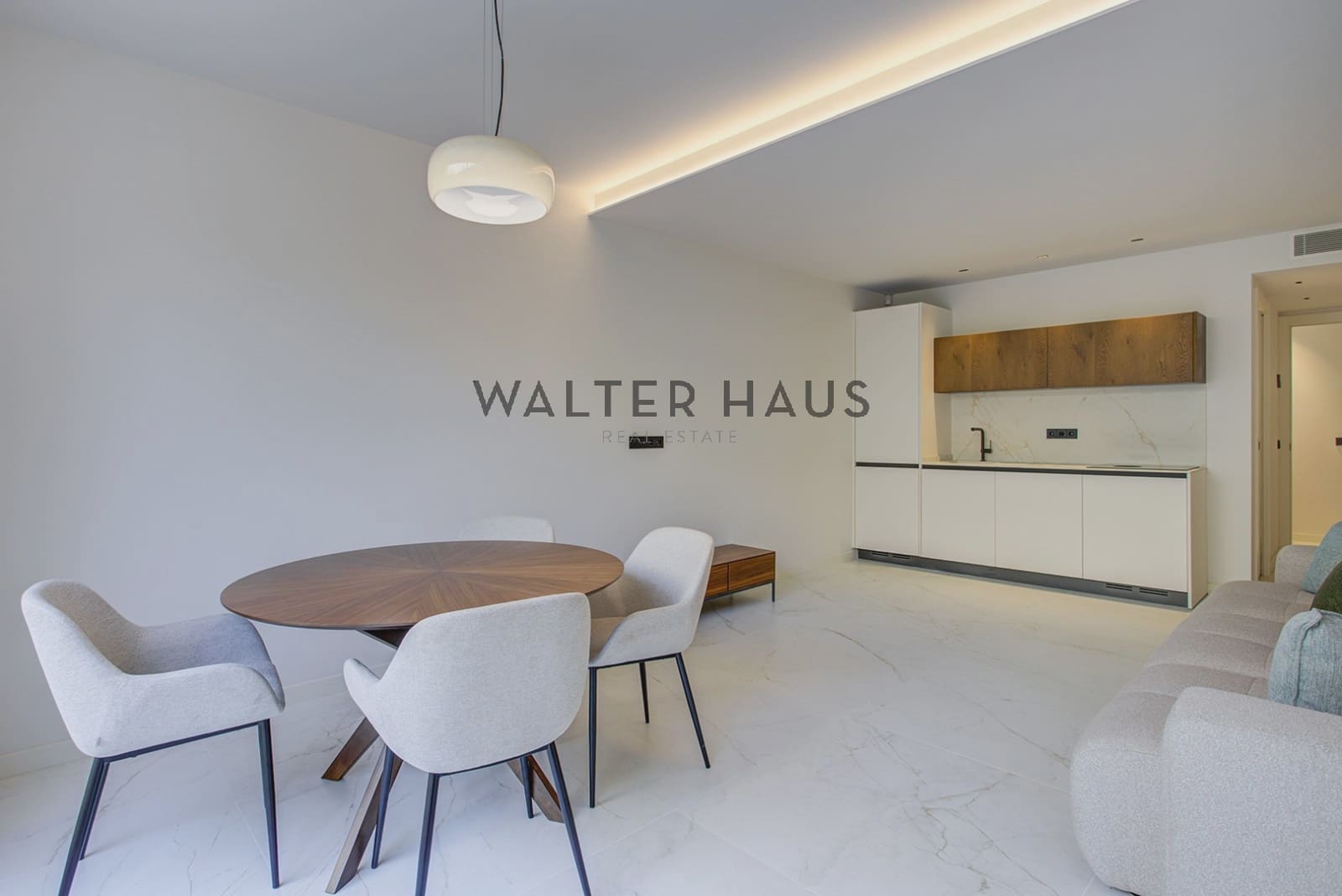 6 bedroom Flat for sale in Sant Feliu de Guixols - € 3,980,000 (Ref: 9819335)