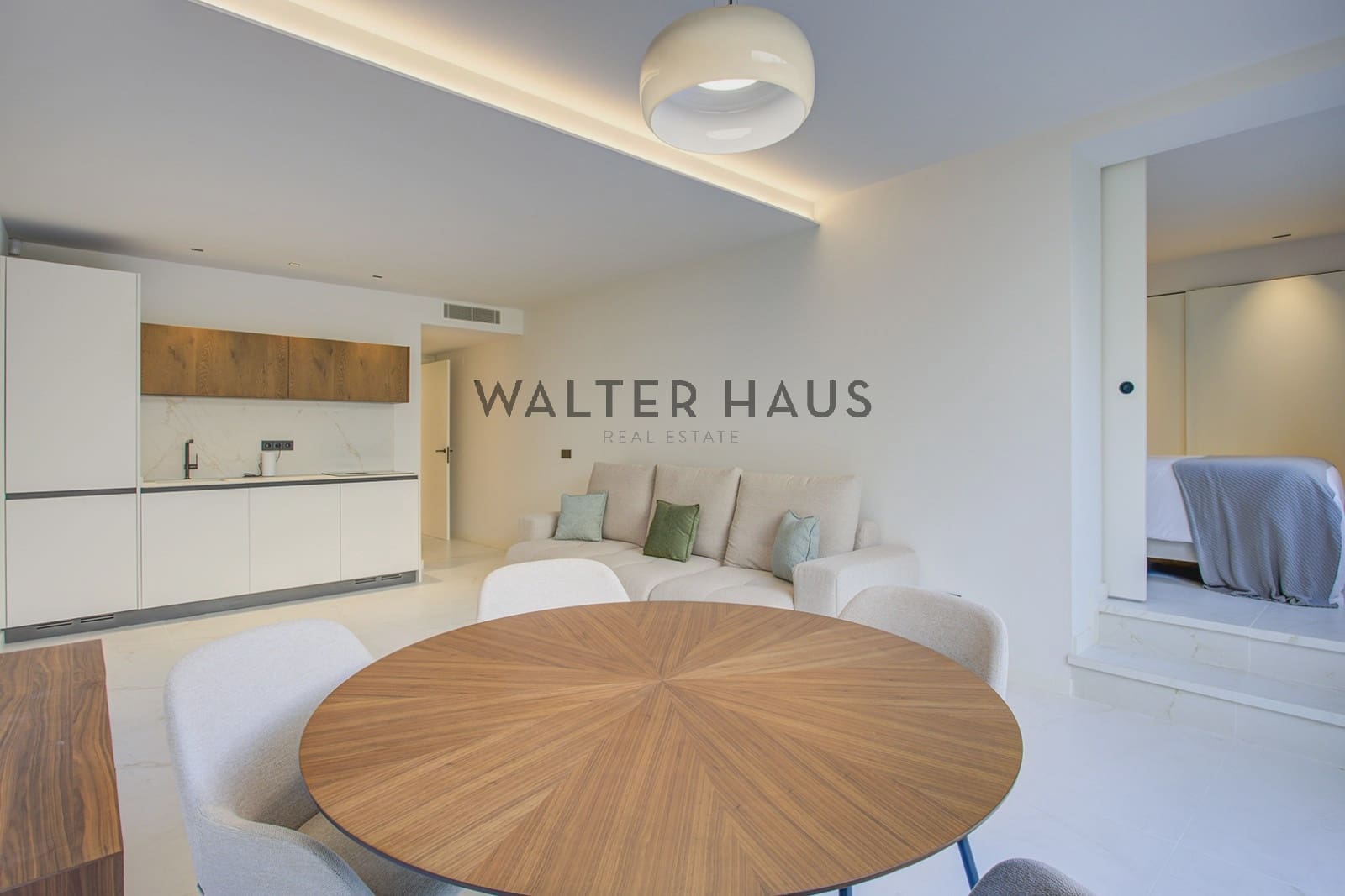 6 bedroom Flat for sale in Sant Feliu de Guixols - € 3,980,000 (Ref: 9819335)