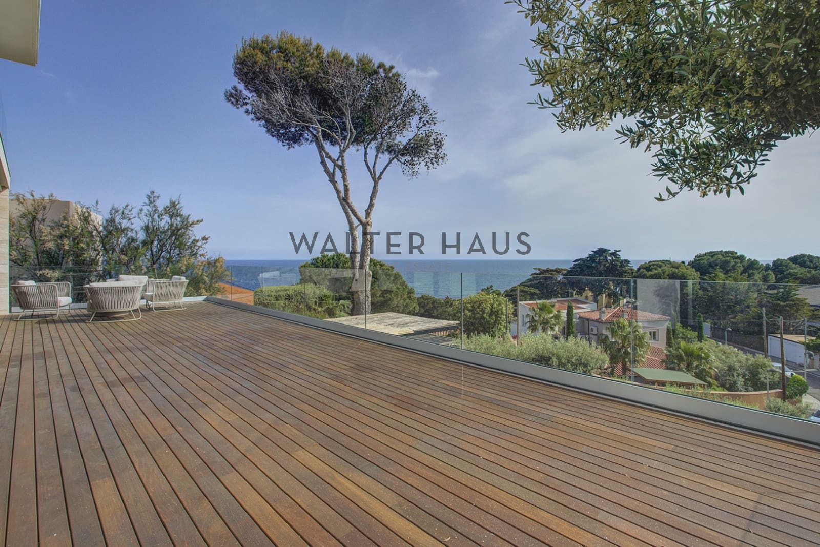 6 bedroom Flat for sale in Sant Feliu de Guixols - € 3,980,000 (Ref: 9819335)