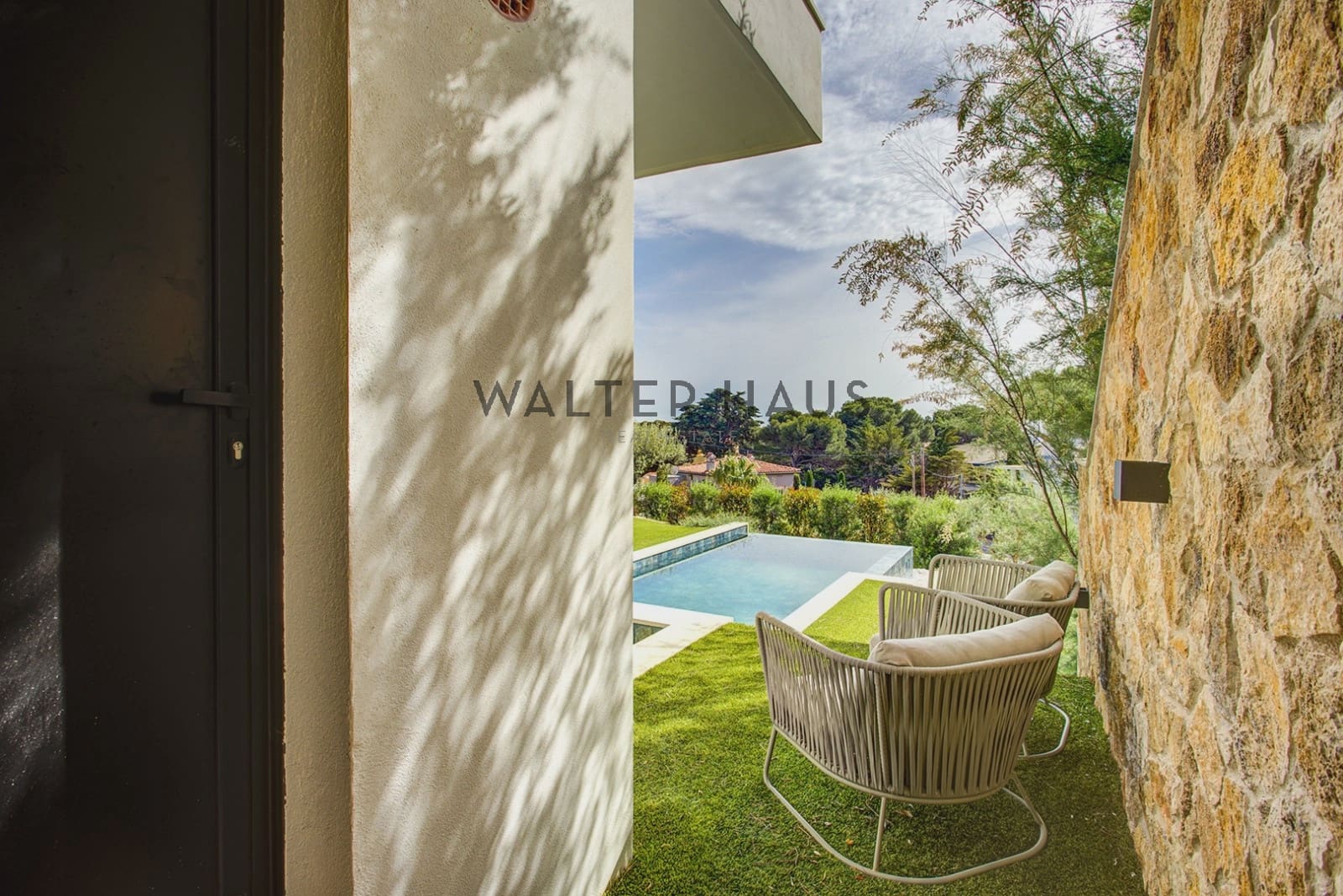 6 bedroom Flat for sale in Sant Feliu de Guixols - € 3,980,000 (Ref: 9819335)