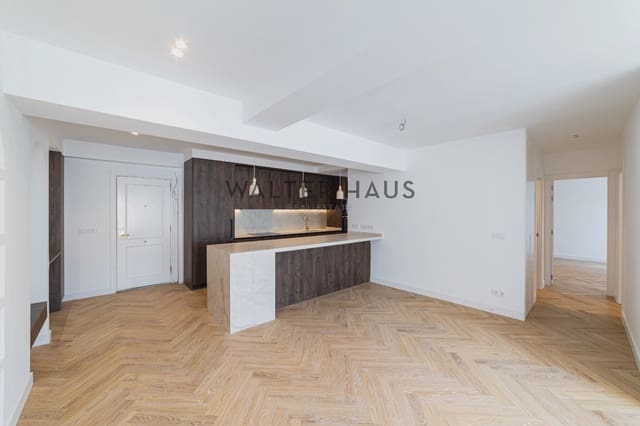 2 slaapkamer Flat te koop in Castellana, Madrid stad - € 1.790.000 (Ref: 9824048)