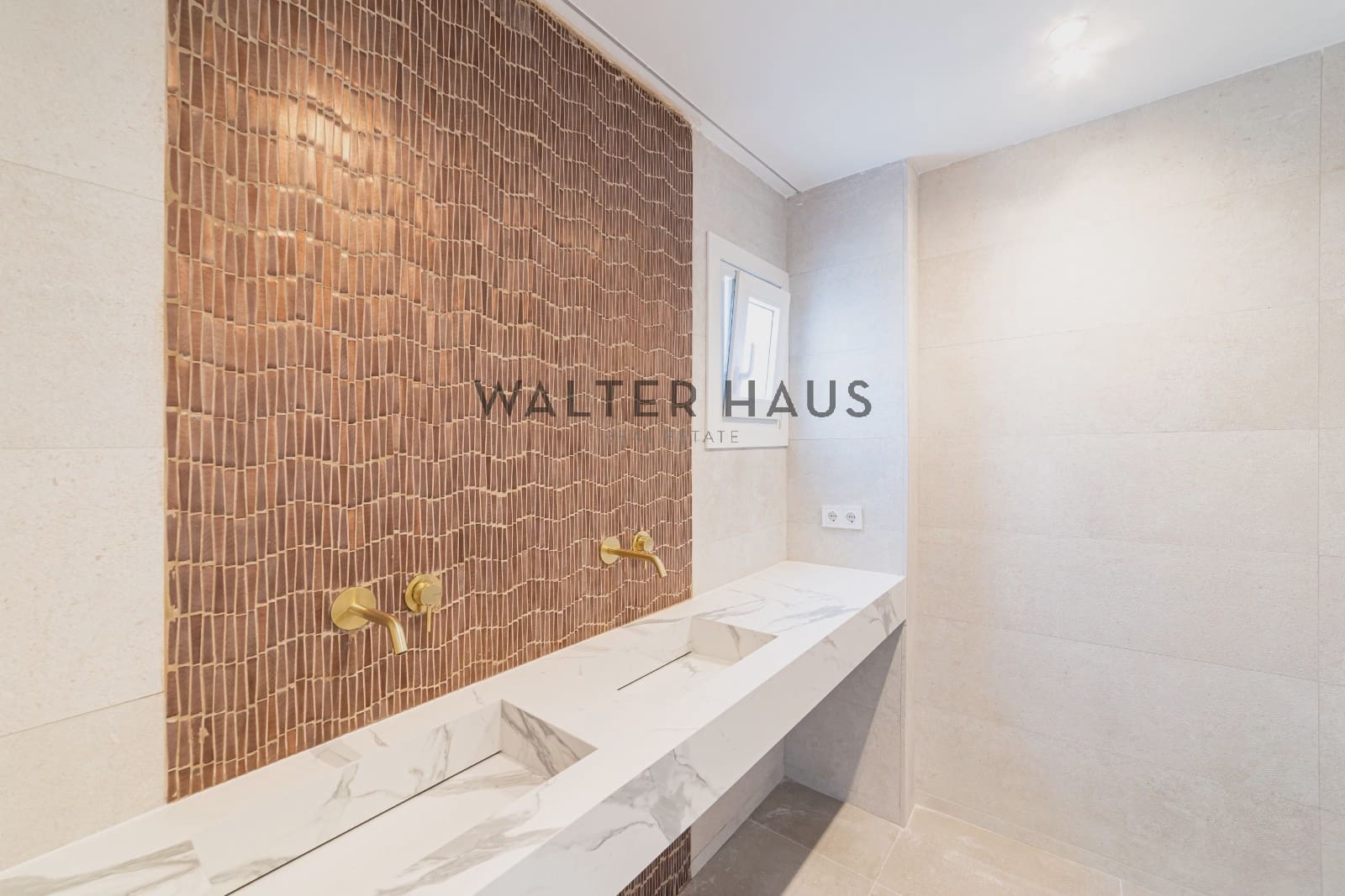 2 bedroom Flat for sale in Madrid city - € 1,790,000 (Ref: 9824048)