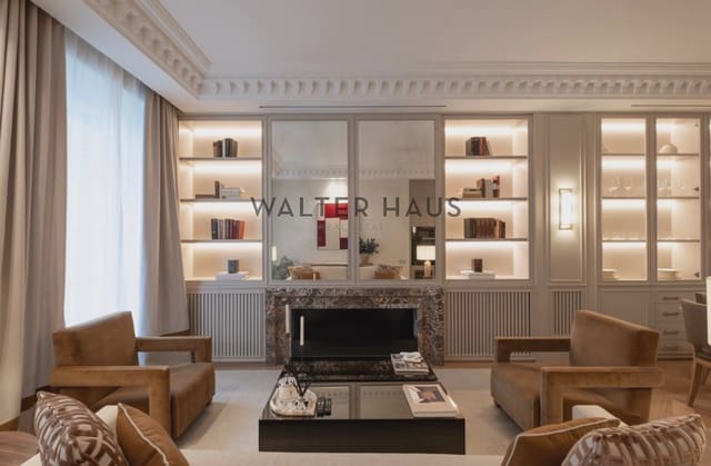 3 soveværelse Lejlighed til salg i Recoletos, Madrid by - € 5.450.000 (Ref: 9824219)