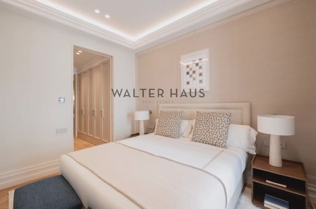 3 soveværelse Lejlighed til salg i Recoletos, Madrid by - € 5.450.000 (Ref: 9824219)
