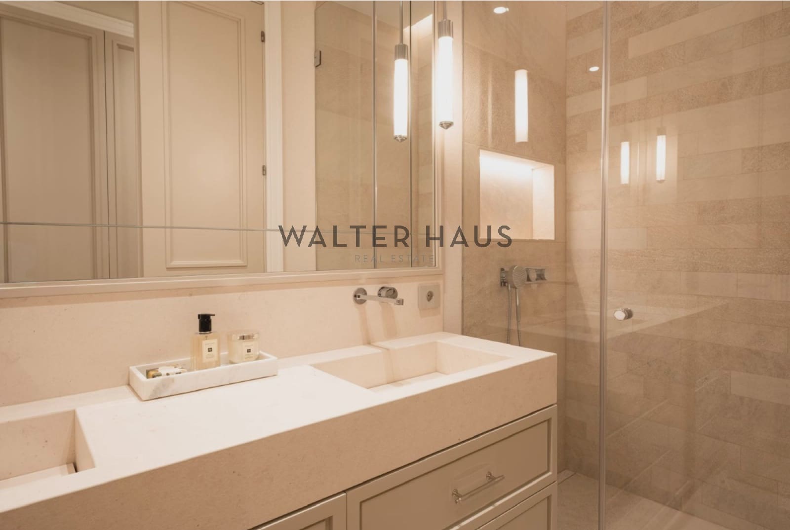 3 bedroom Flat for sale in Madrid city - € 5,450,000 (Ref: 9824219)