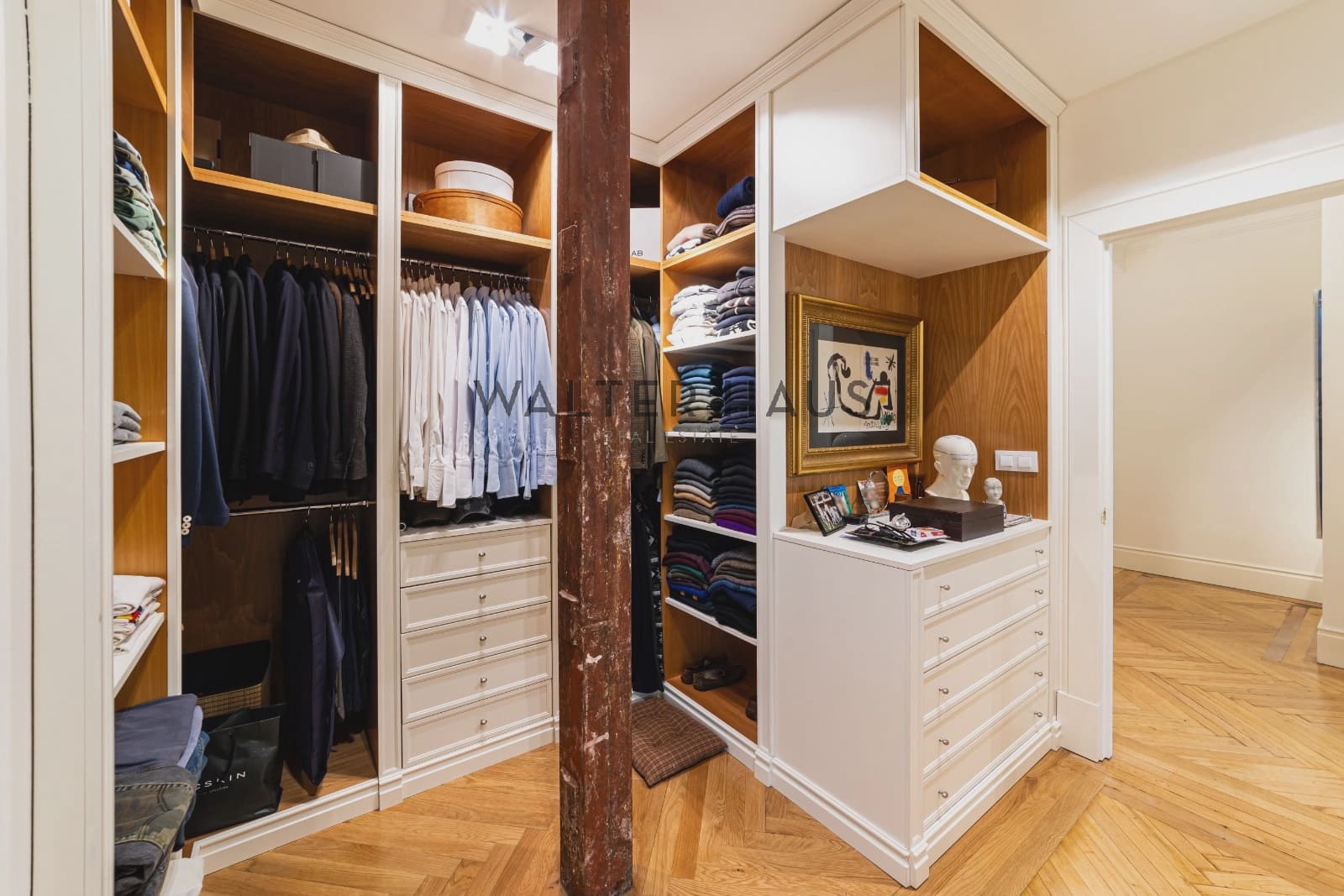 5 slaapkamer Flat te koop in Madrid stad - € 4.000.000 (Ref: 9827682)