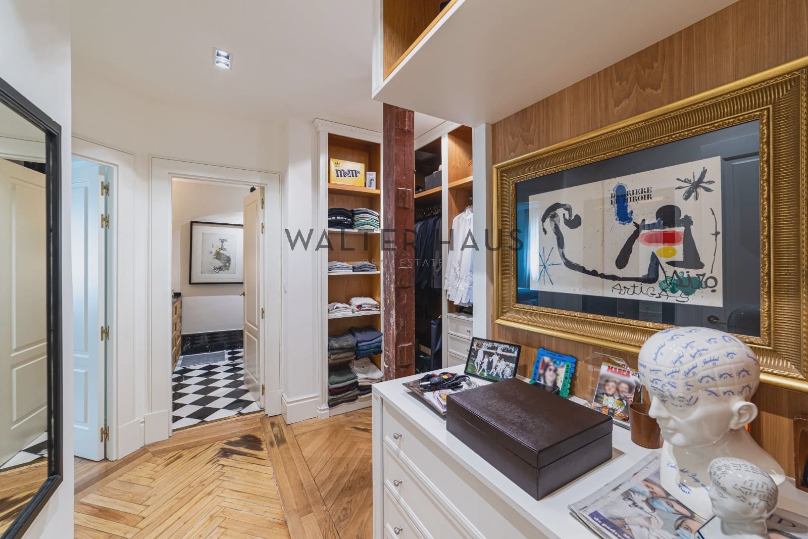 5 slaapkamer Flat te koop in Madrid stad - € 4.000.000 (Ref: 9827682)