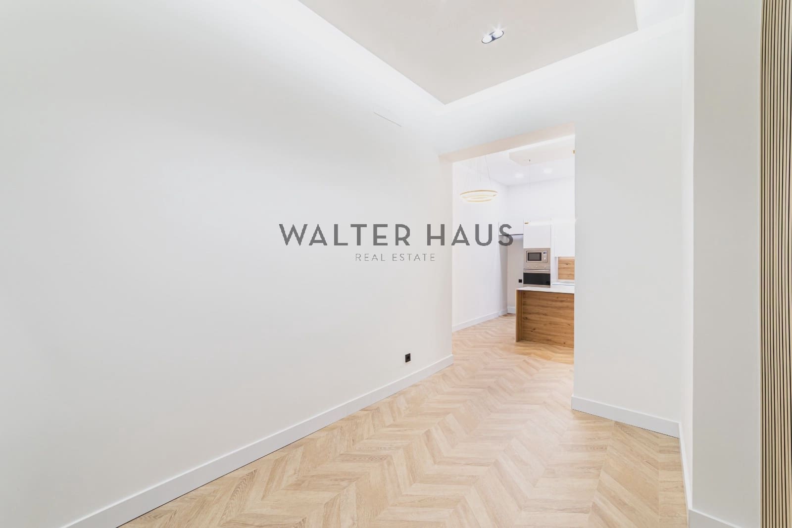 2 bedroom Flat for sale in Madrid city - € 755,000 (Ref: 9827791)