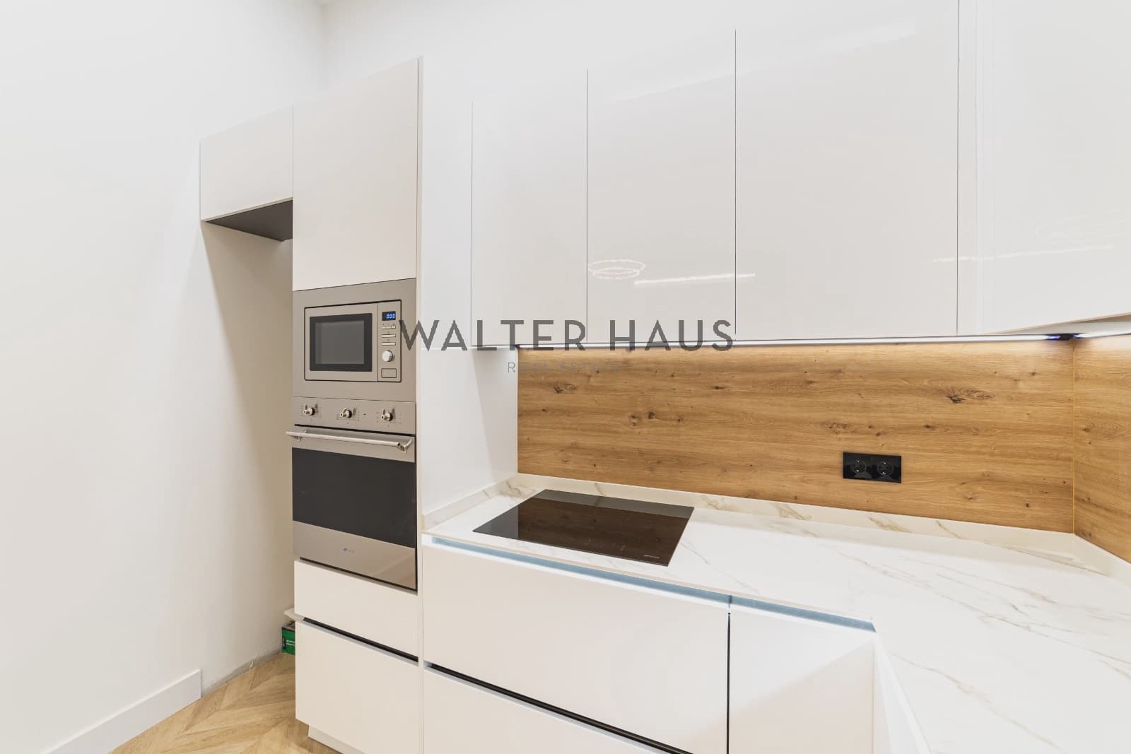 2 bedroom Flat for sale in Madrid city - € 755,000 (Ref: 9827791)