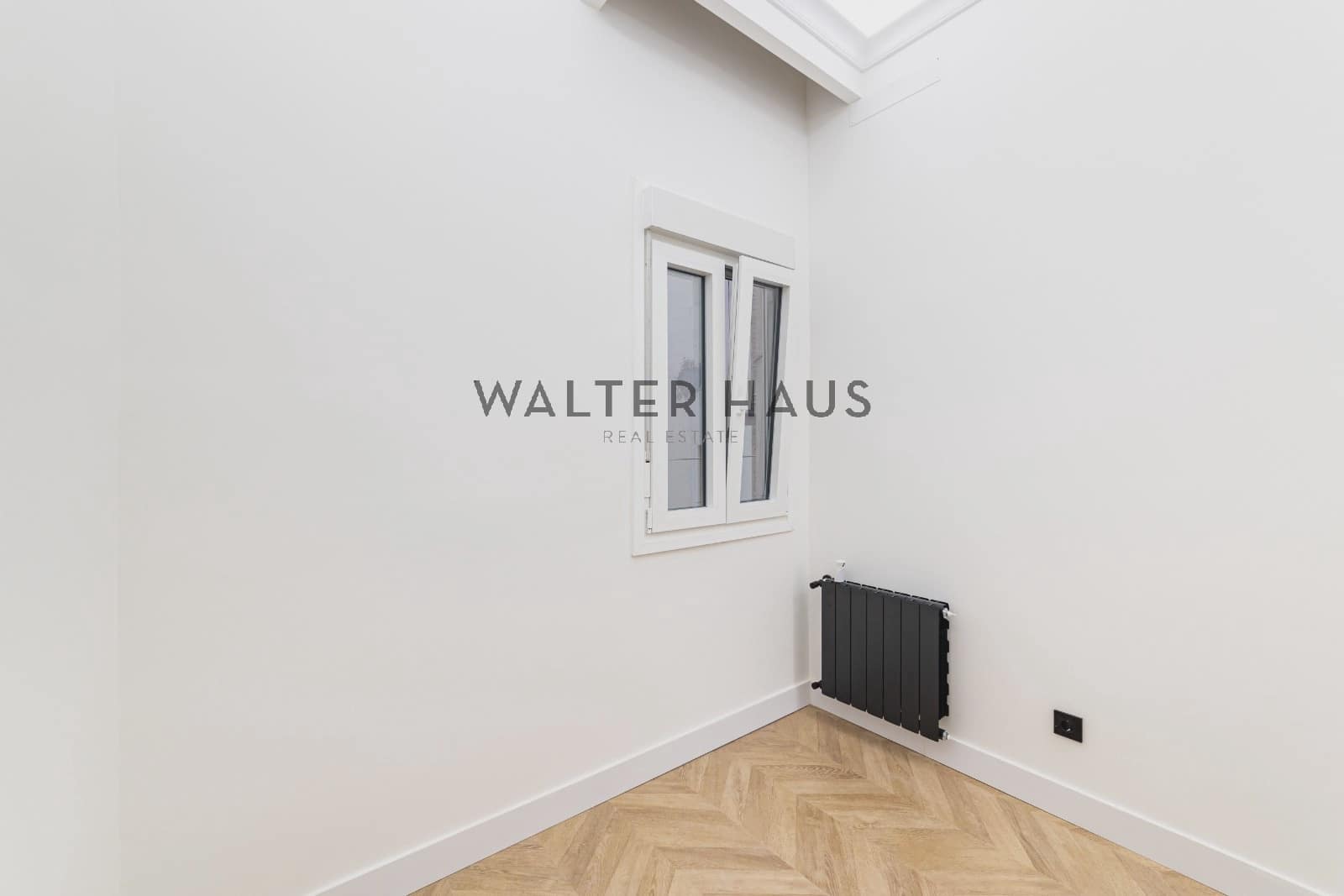 2 bedroom Flat for sale in Madrid city - € 755,000 (Ref: 9827791)