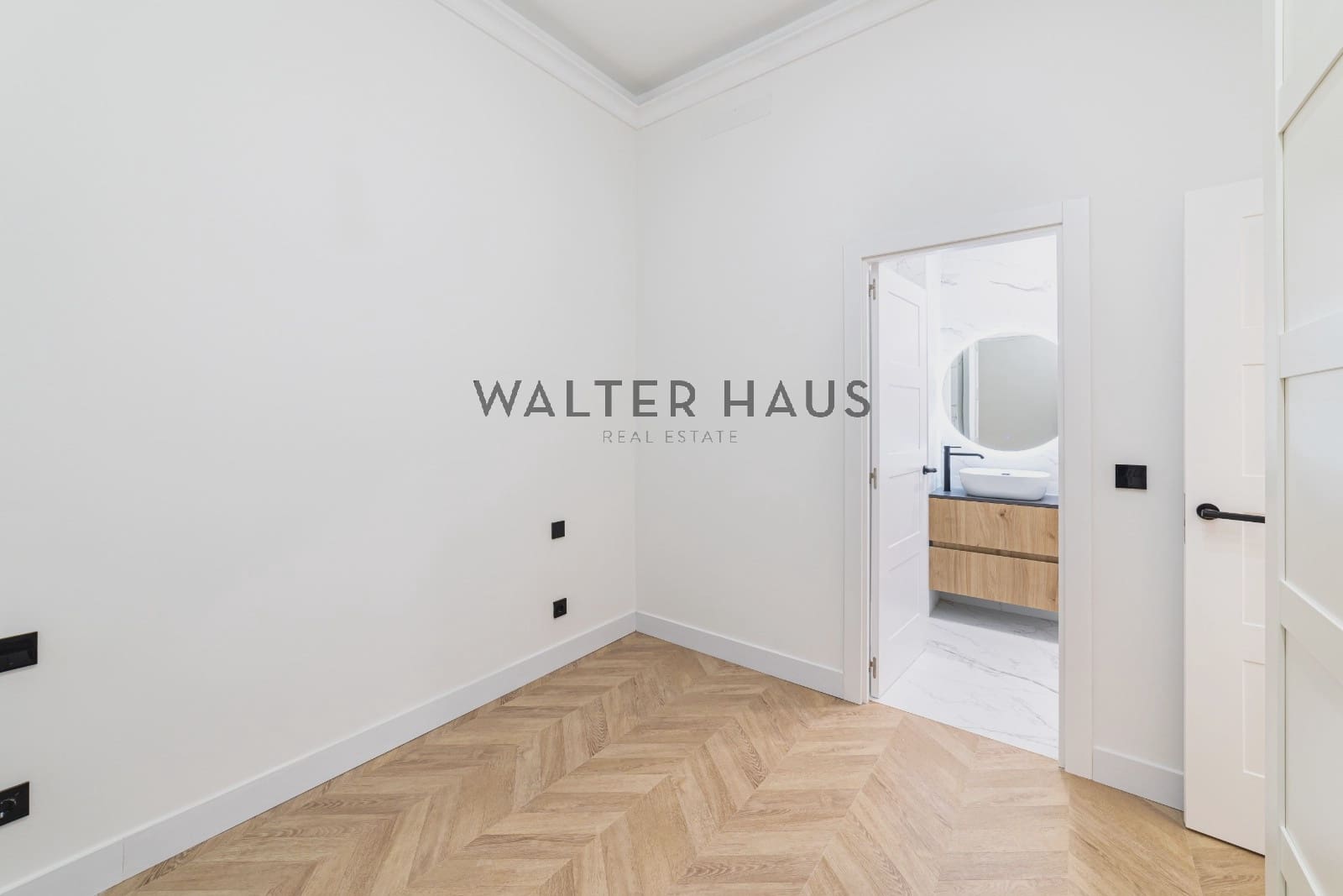 2 bedroom Flat for sale in Madrid city - € 755,000 (Ref: 9827791)