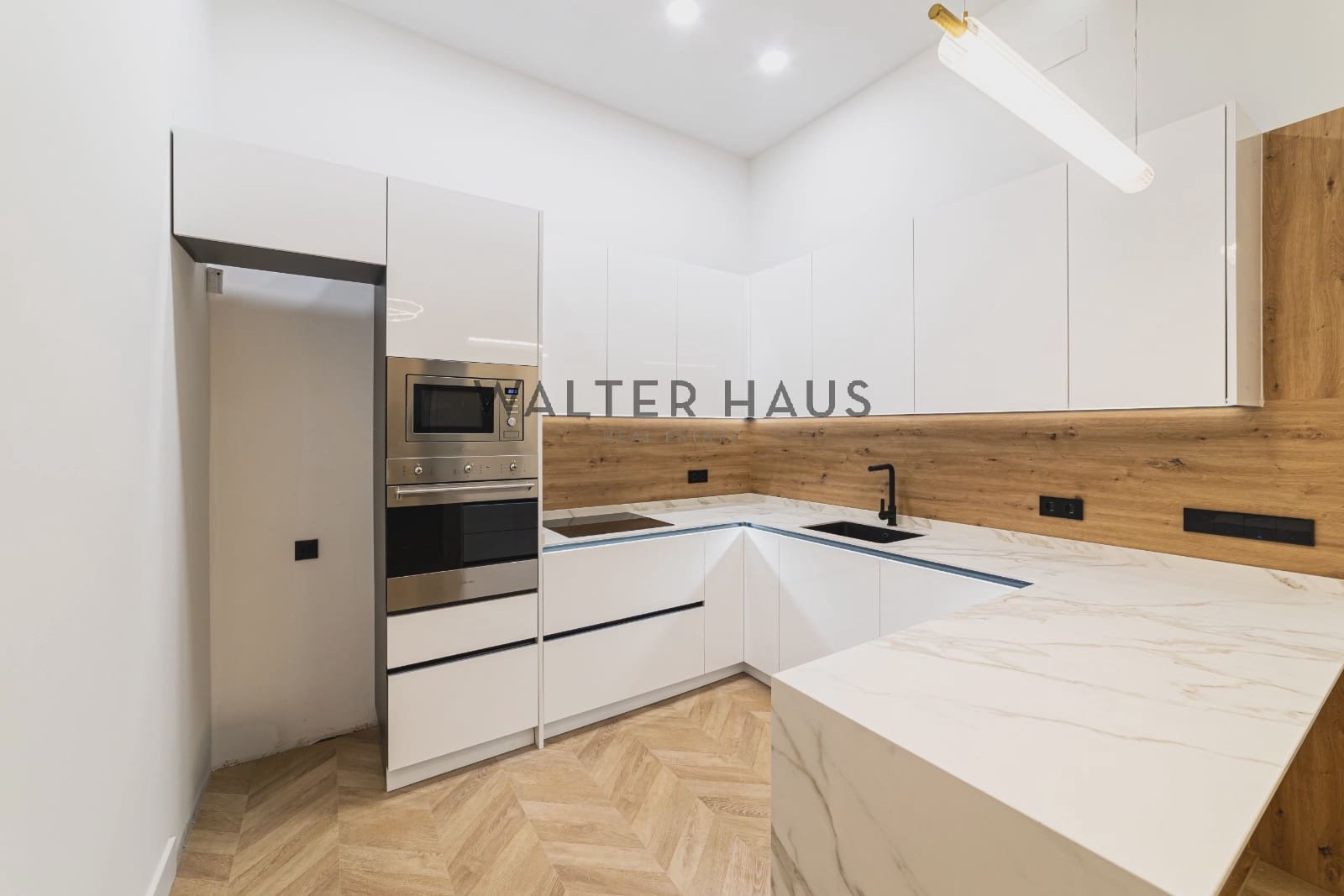 2 bedroom Flat for sale in Madrid city - € 755,000 (Ref: 9827791)