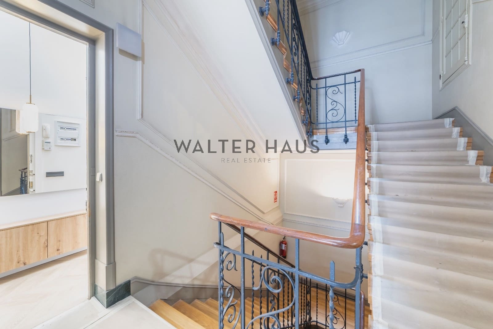 2 bedroom Flat for sale in Madrid city - € 755,000 (Ref: 9827791)