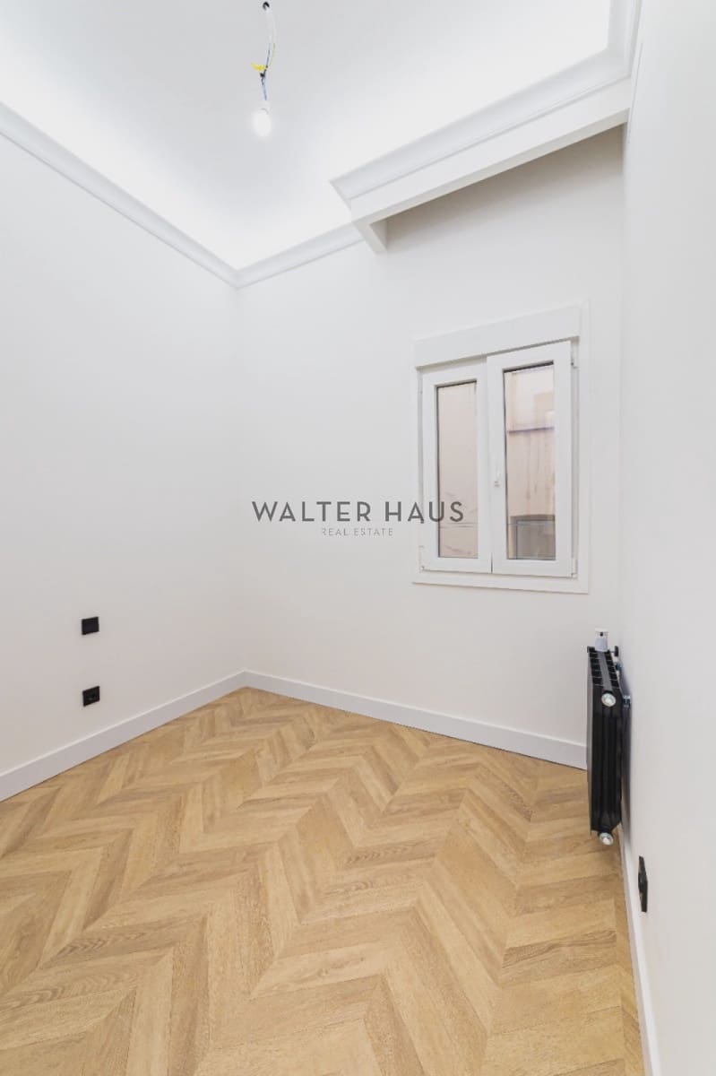2 bedroom Flat for sale in Madrid city - € 715,000 (Ref: 9827791)