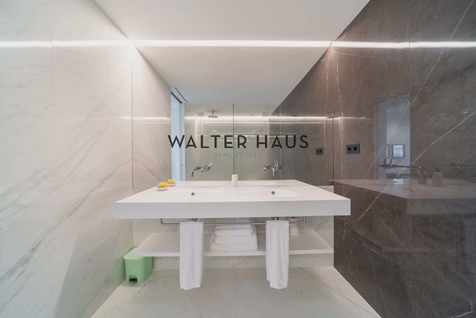 Piso de 3 habitaciones en Barcelona ciudad en venta - 2.396.351 € (Ref: 9827792)