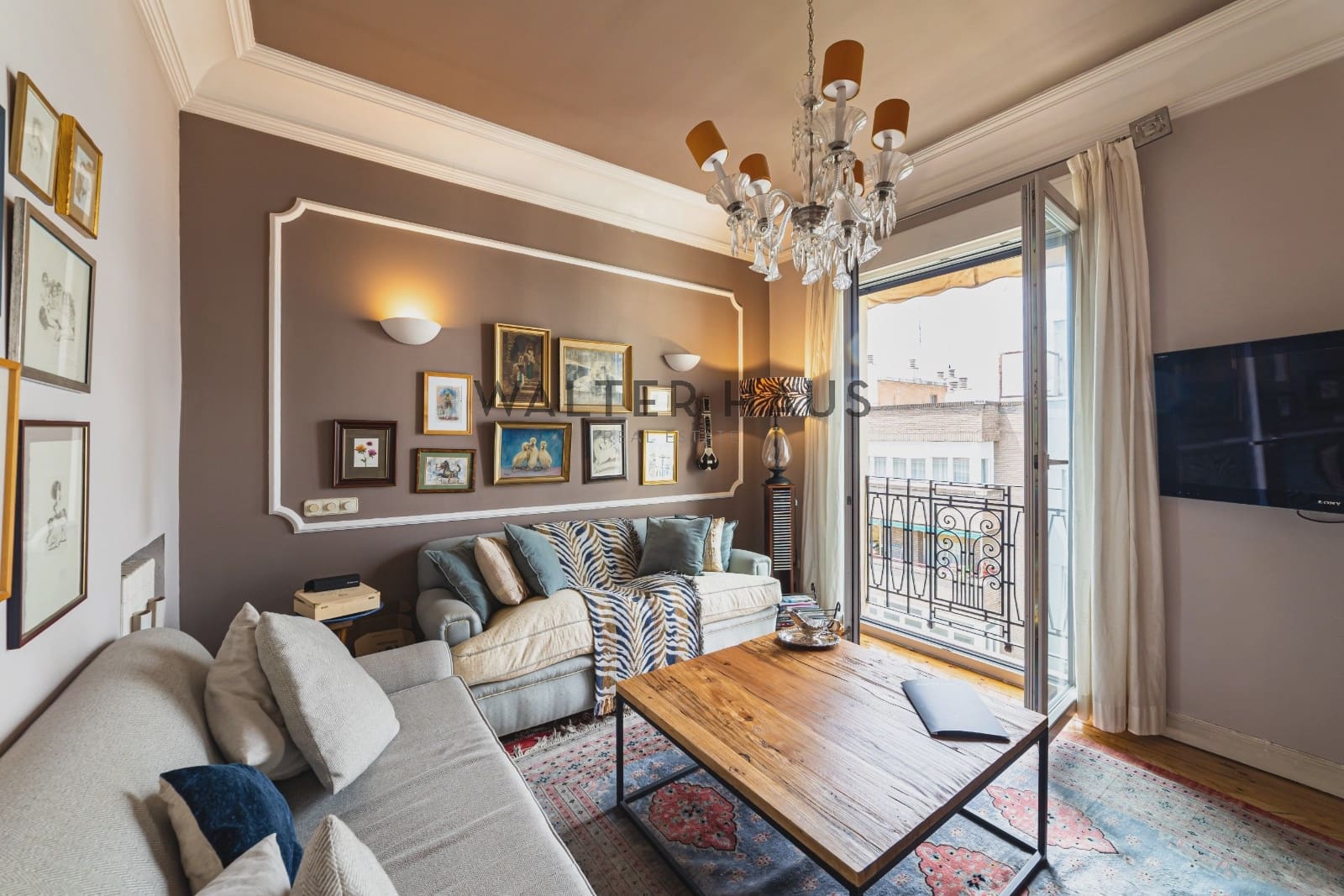 Piso de 3 habitaciones en Madrid ciudad en venta - 1.738.000 € (Ref: 9830295)
