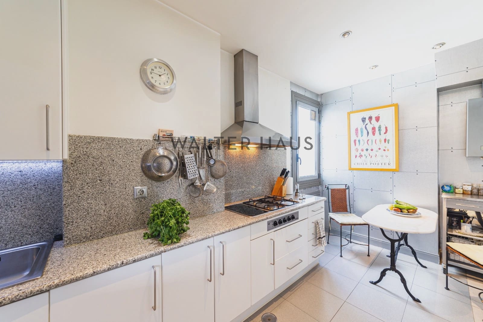 Piso de 3 habitaciones en Madrid ciudad en venta - 1.738.000 € (Ref: 9830295)