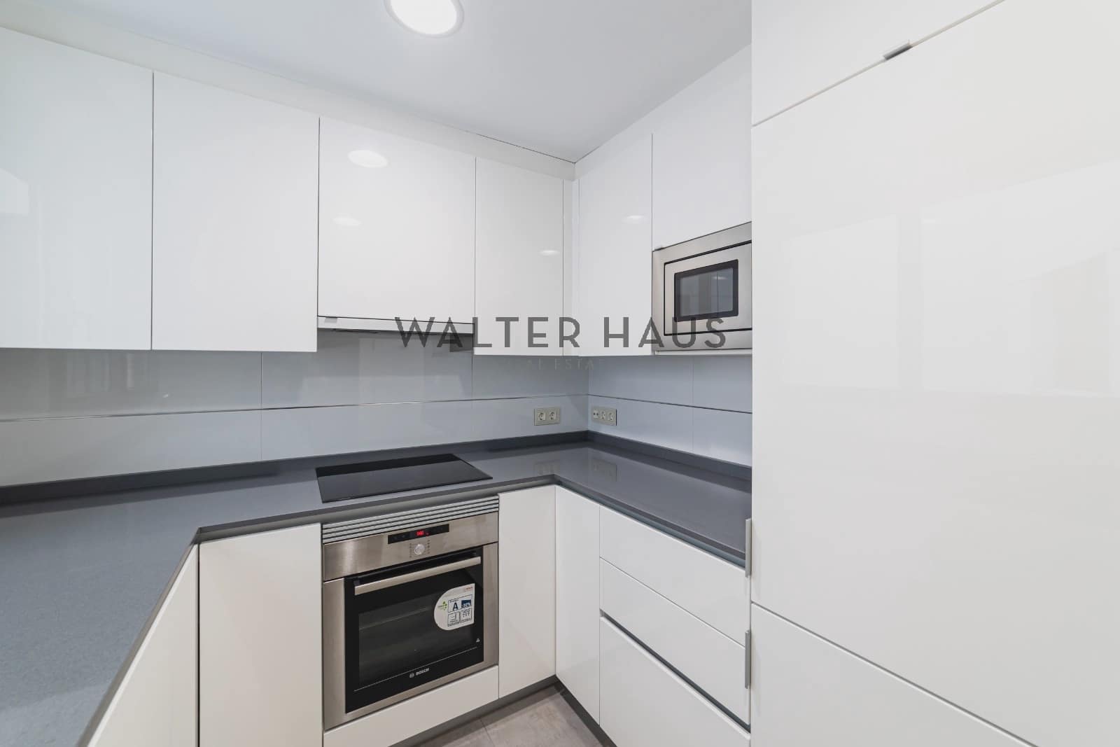 2 bedroom Flat for sale in Madrid city - € 949,000 (Ref: 9832764)