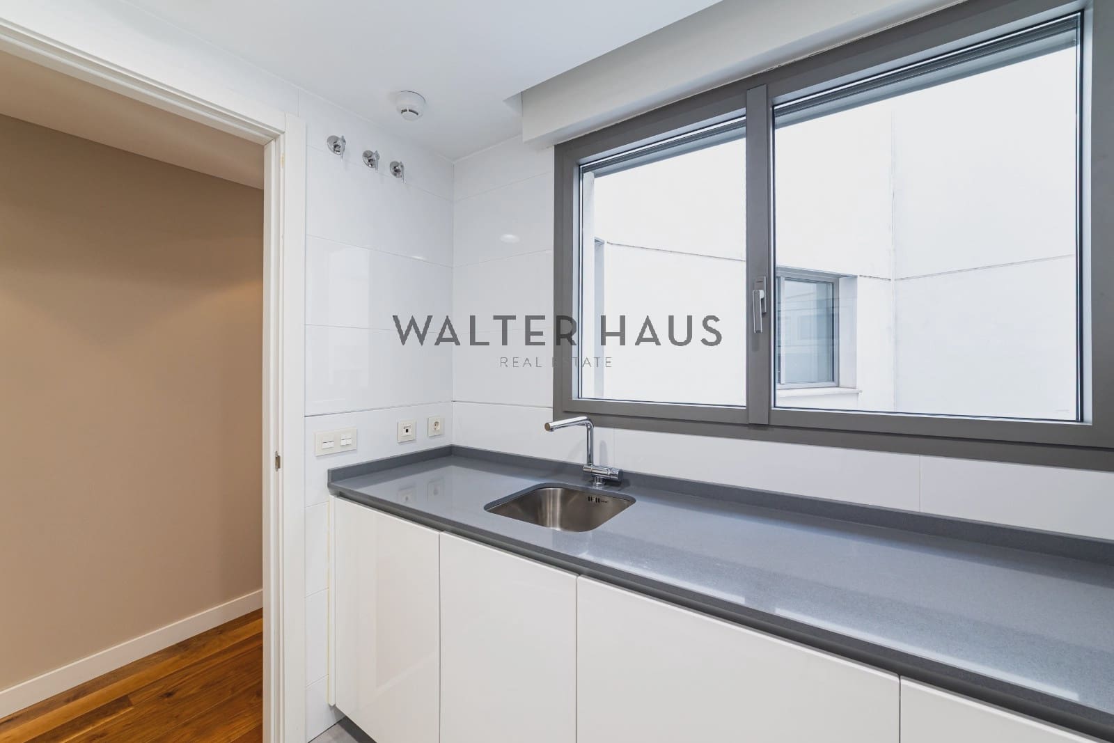 2 bedroom Flat for sale in Madrid city - € 949,000 (Ref: 9832764)
