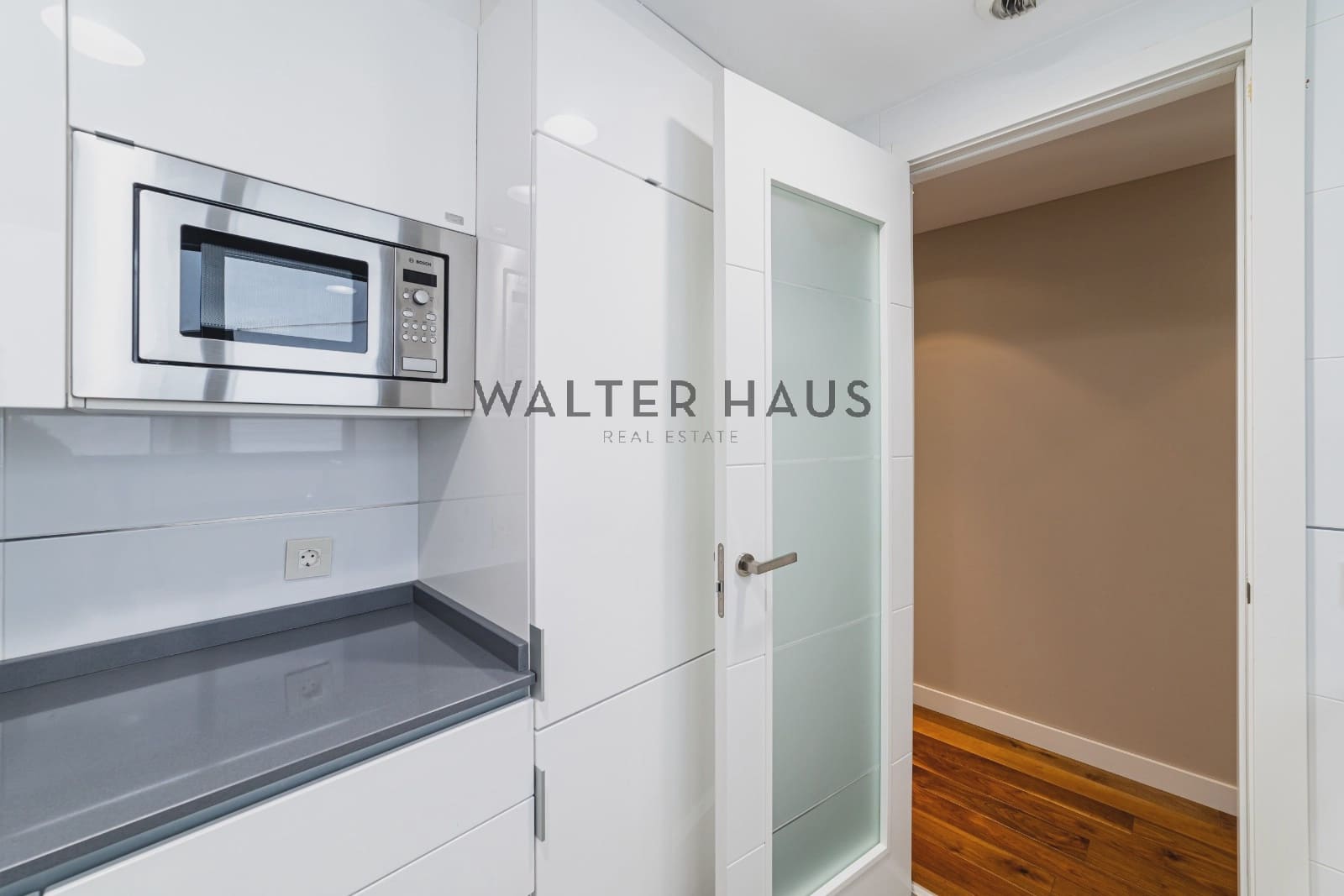 2 bedroom Flat for sale in Madrid city - € 949,000 (Ref: 9832764)