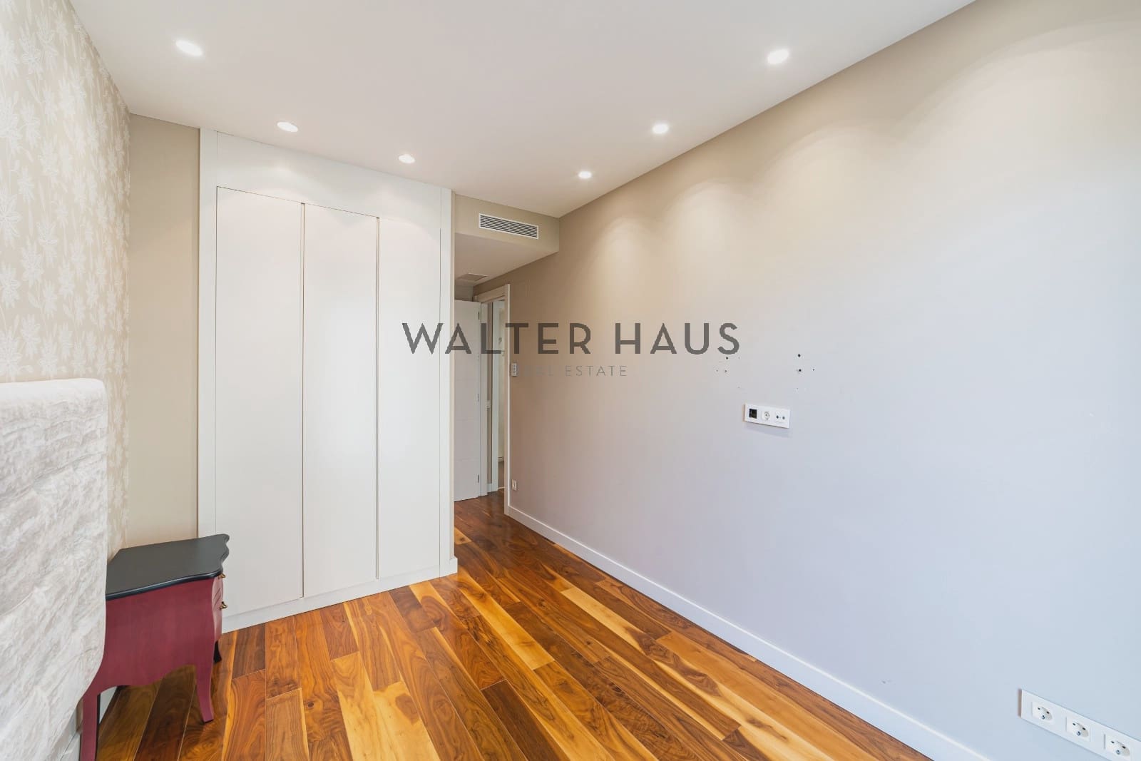 2 bedroom Flat for sale in Madrid city - € 949,000 (Ref: 9832764)