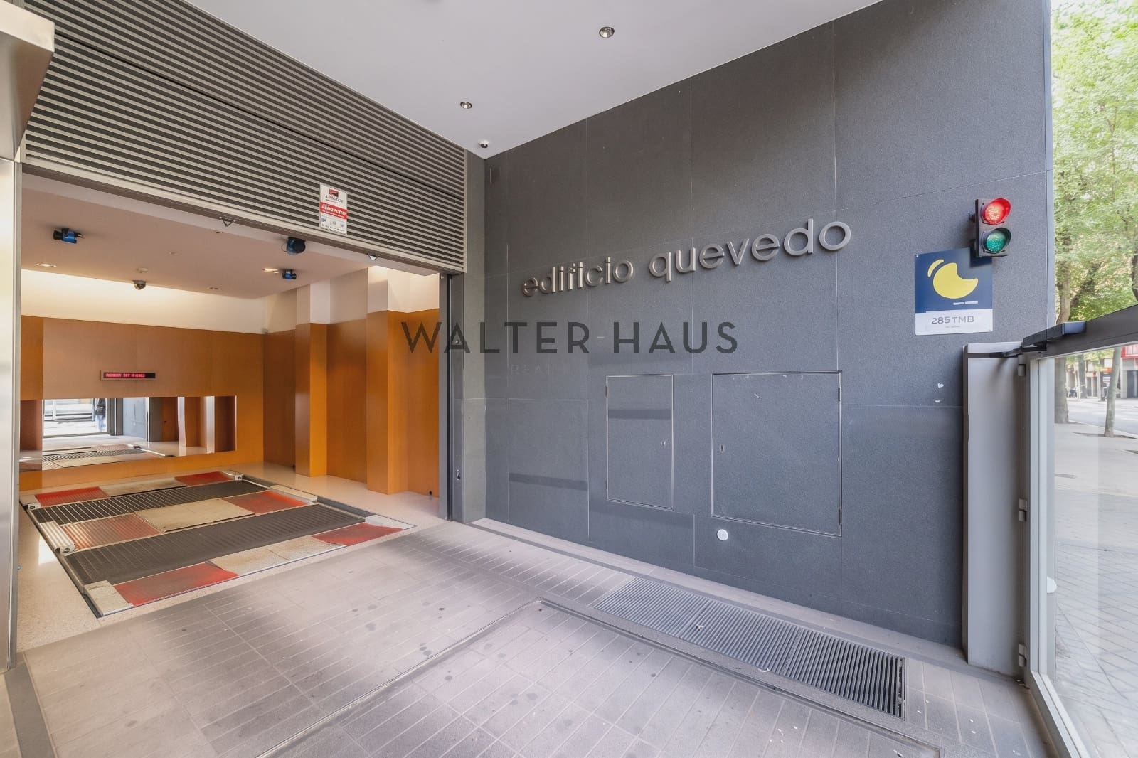 2 bedroom Flat for sale in Madrid city - € 949,000 (Ref: 9832764)
