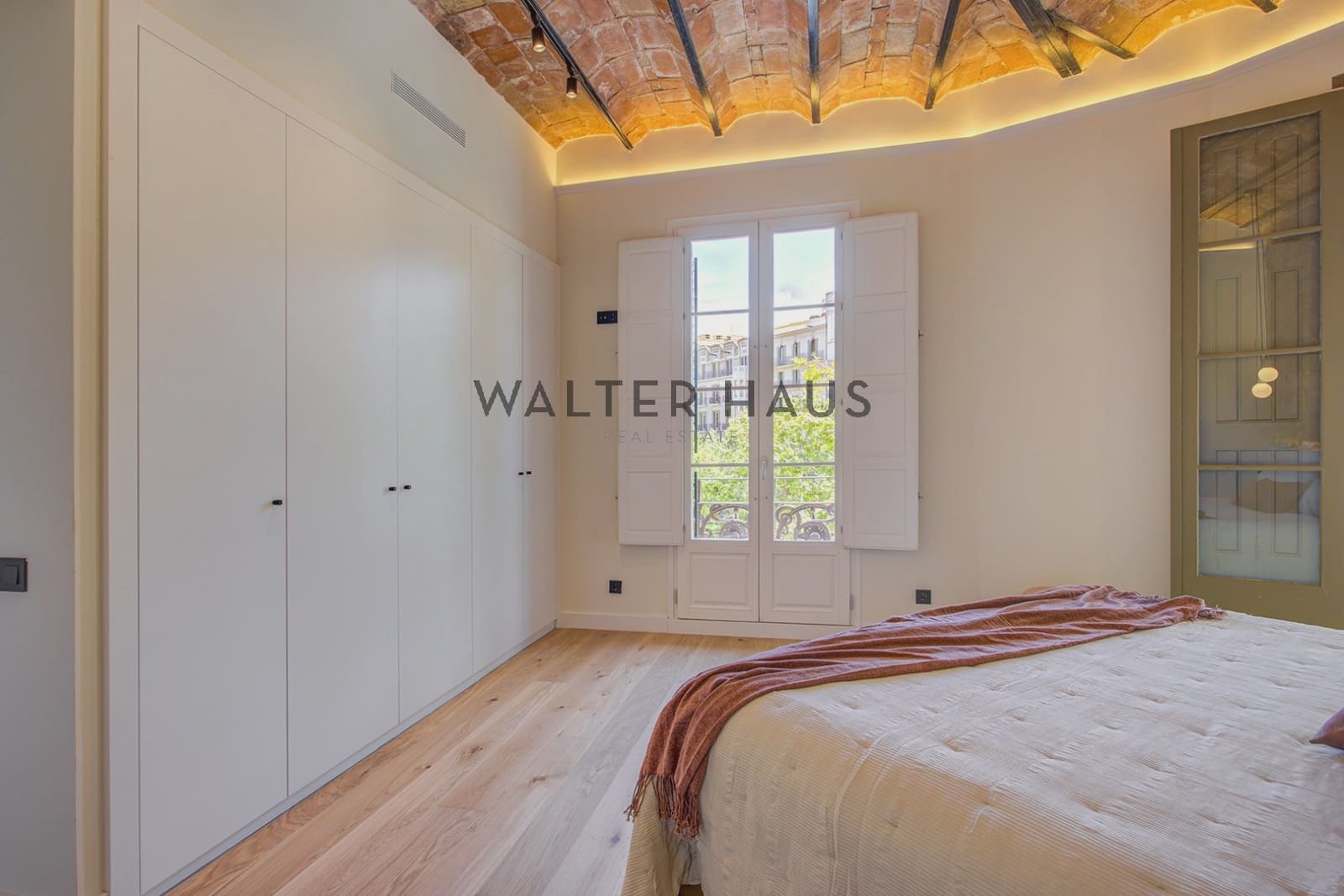 4 makuuhuone Asunto myytävänä paikassa Barcelona kaupunki - 1 390 000 € (Ref: 9832902)