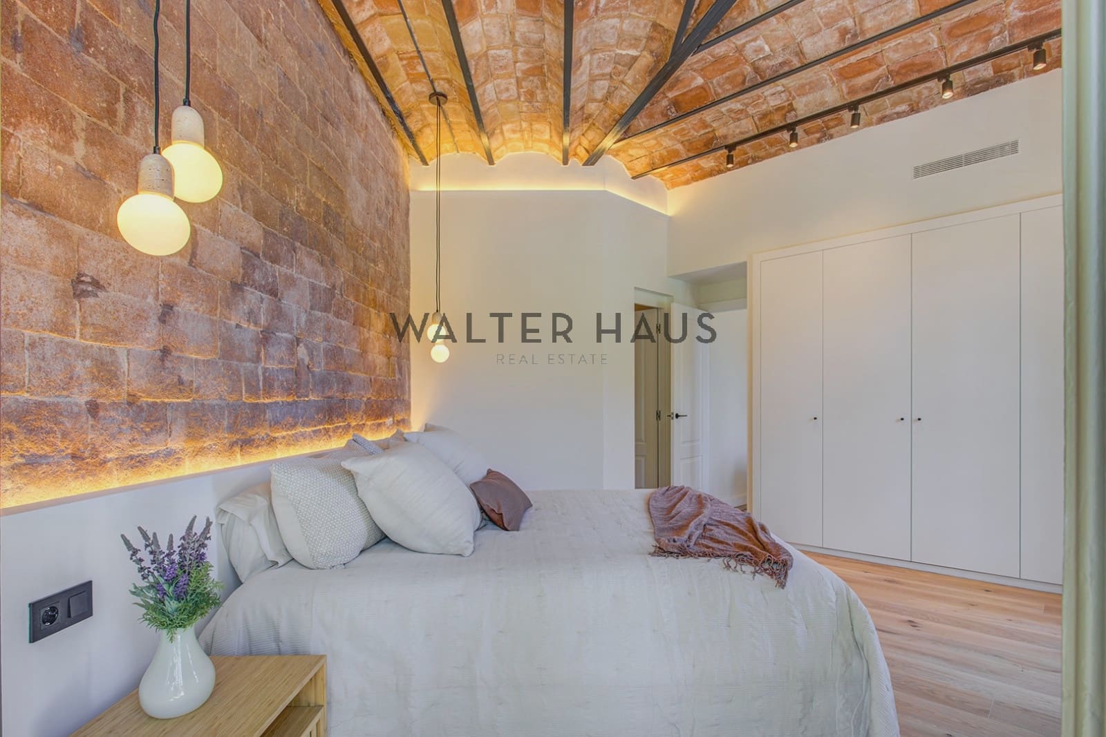 4 makuuhuone Asunto myytävänä paikassa Barcelona kaupunki - 1 390 000 € (Ref: 9832902)