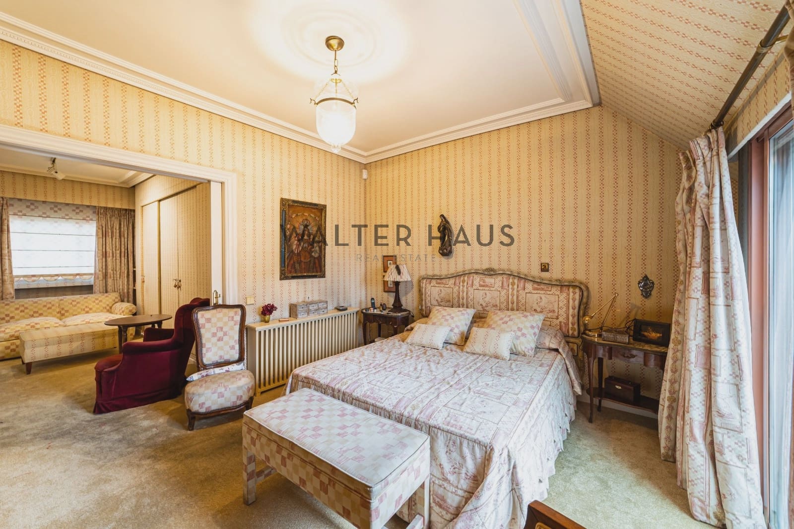 4 bedroom Penthouse for sale in Madrid city - € 4,200,000 (Ref: 9841429)
