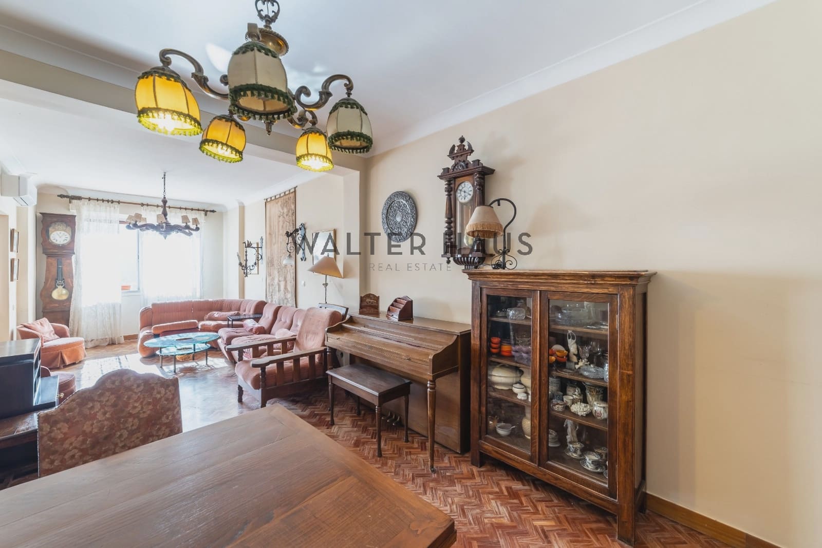 4 bedroom Flat for sale in Madrid city - € 1,100,000 (Ref: 9843972)