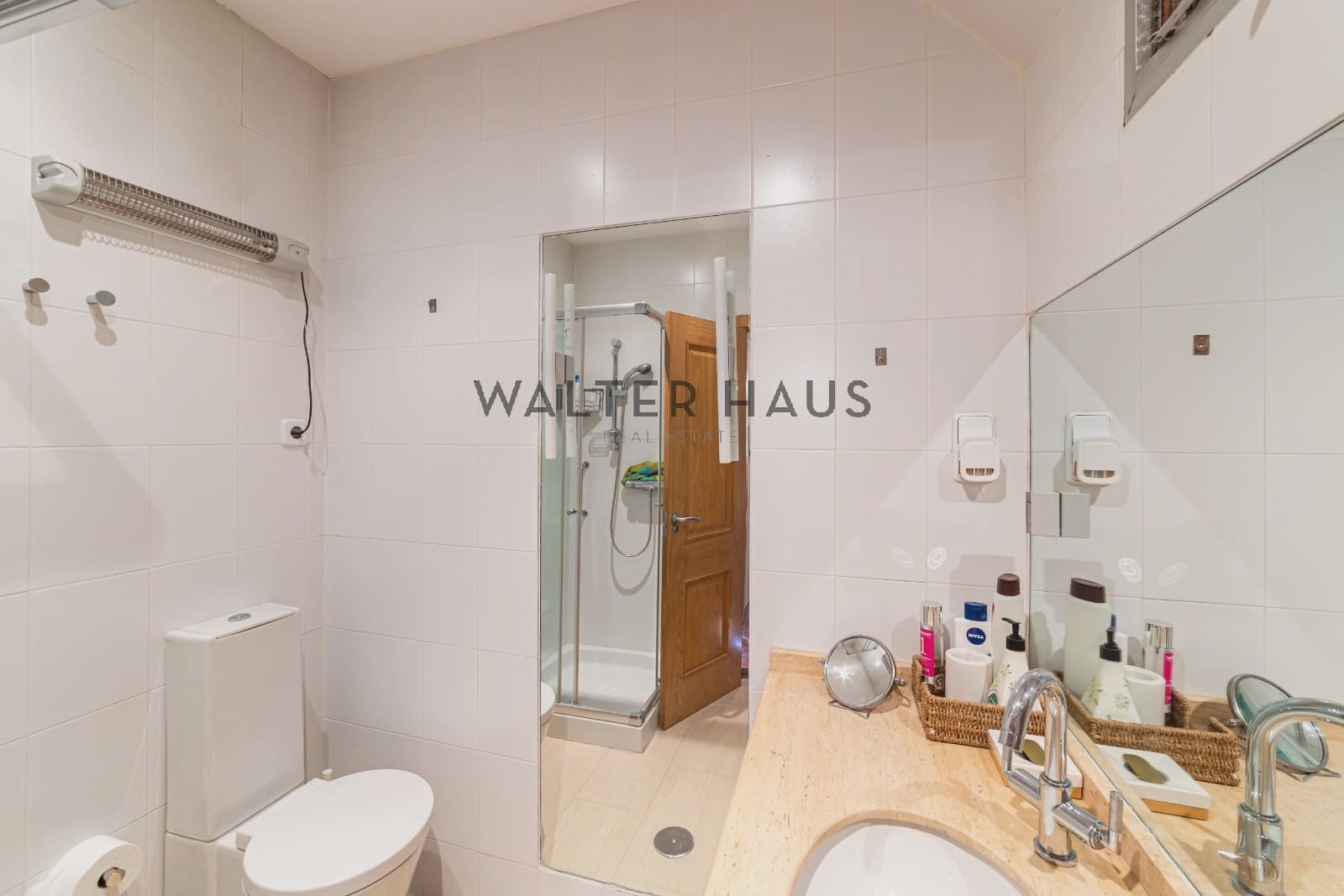 4 bedroom Flat for sale in Madrid city - € 1,100,000 (Ref: 9843972)