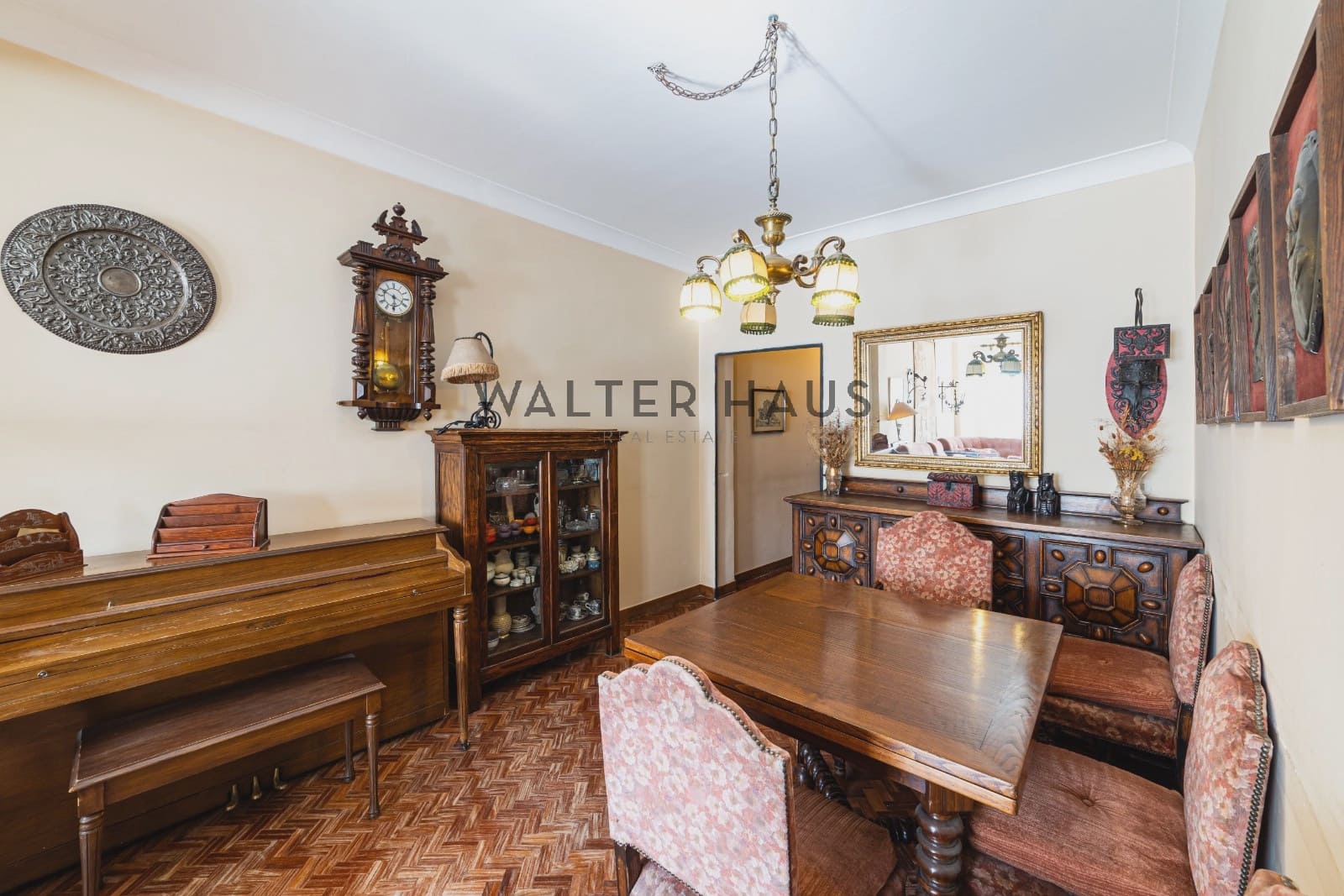 4 bedroom Flat for sale in Madrid city - € 1,100,000 (Ref: 9843972)