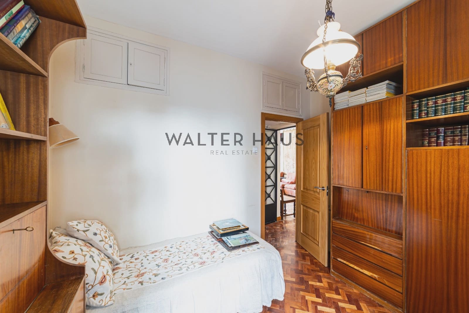 4 bedroom Flat for sale in Madrid city - € 1,100,000 (Ref: 9843972)
