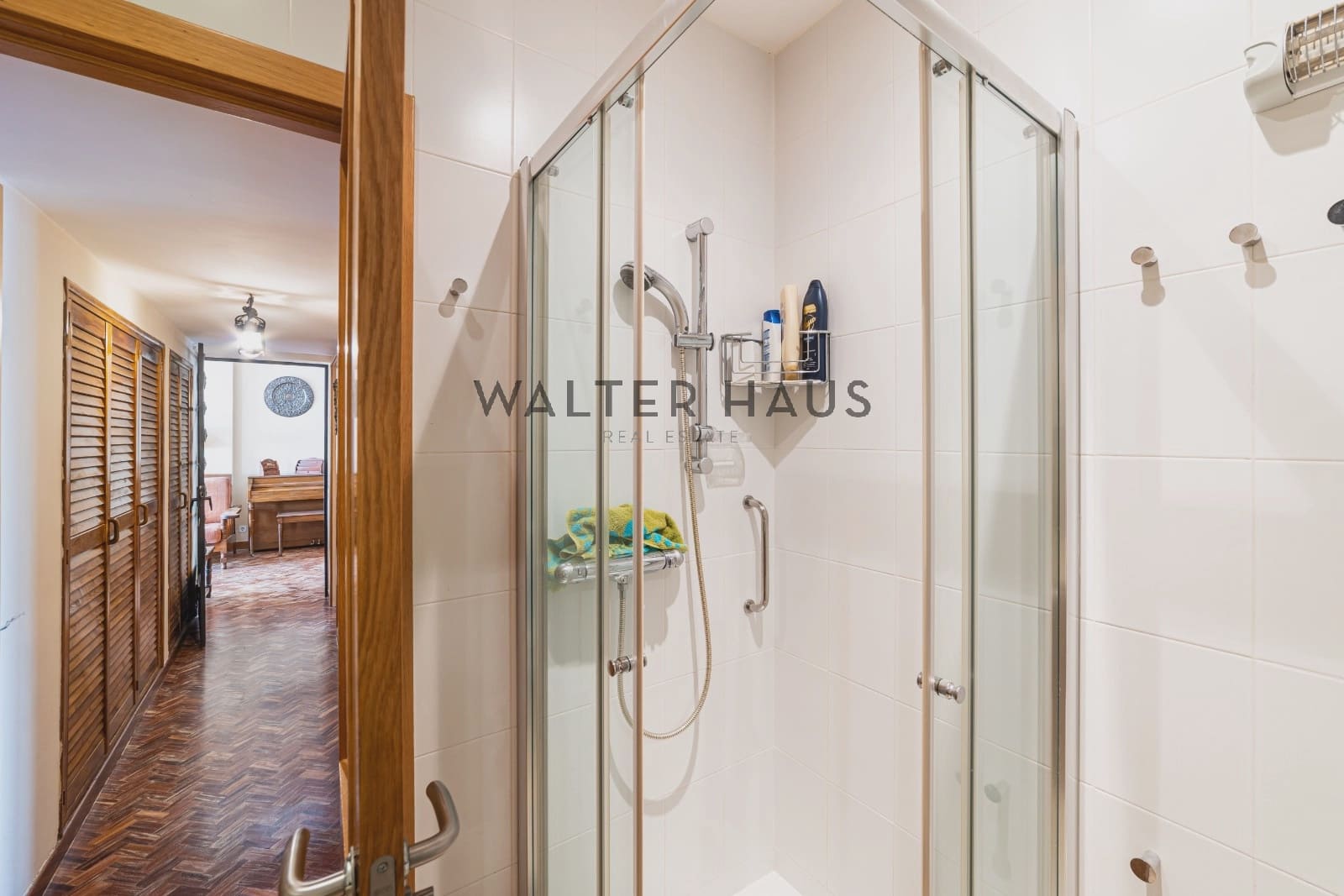4 bedroom Flat for sale in Madrid city - € 1,100,000 (Ref: 9843972)