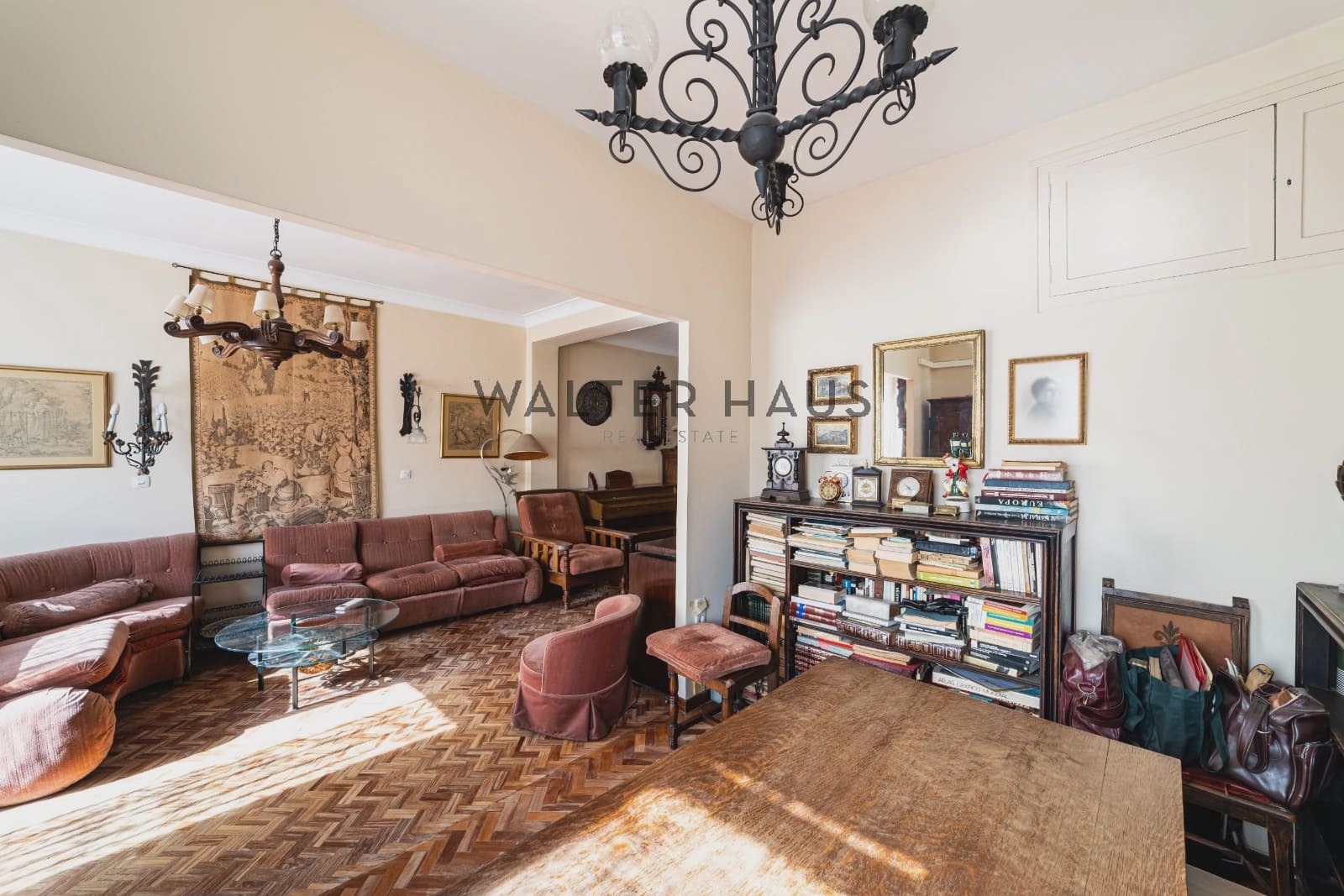 4 bedroom Flat for sale in Madrid city - € 1,100,000 (Ref: 9843972)