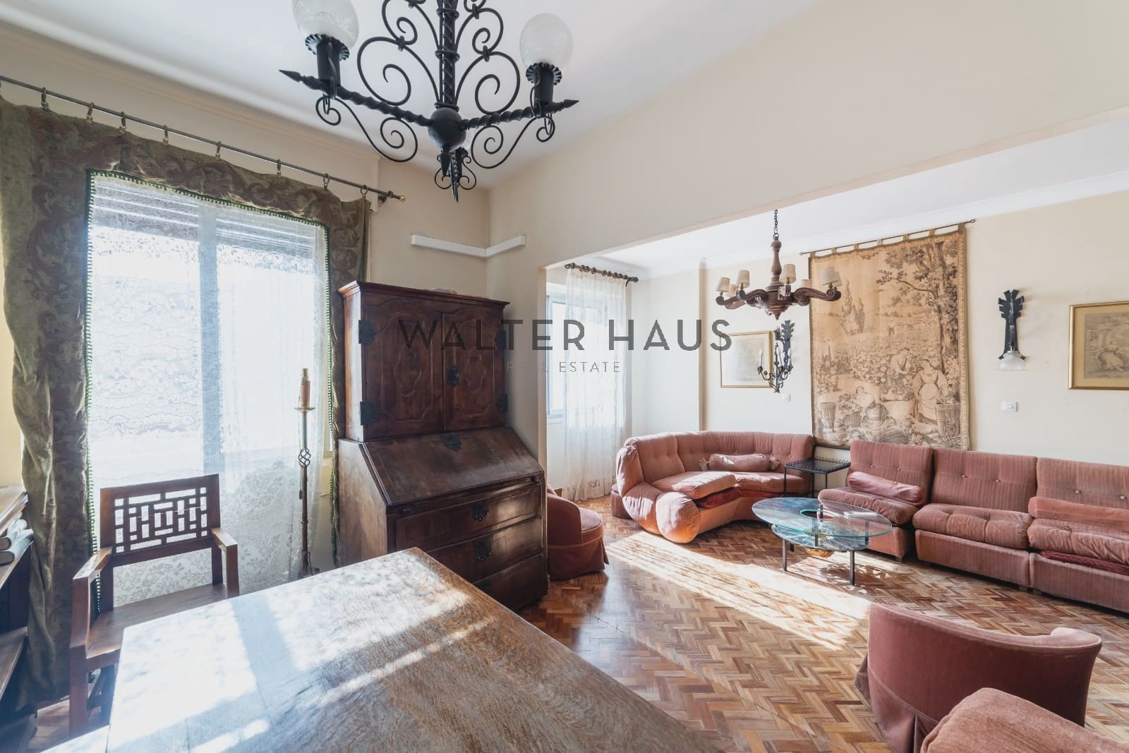 4 bedroom Flat for sale in Madrid city - € 1,100,000 (Ref: 9843972)