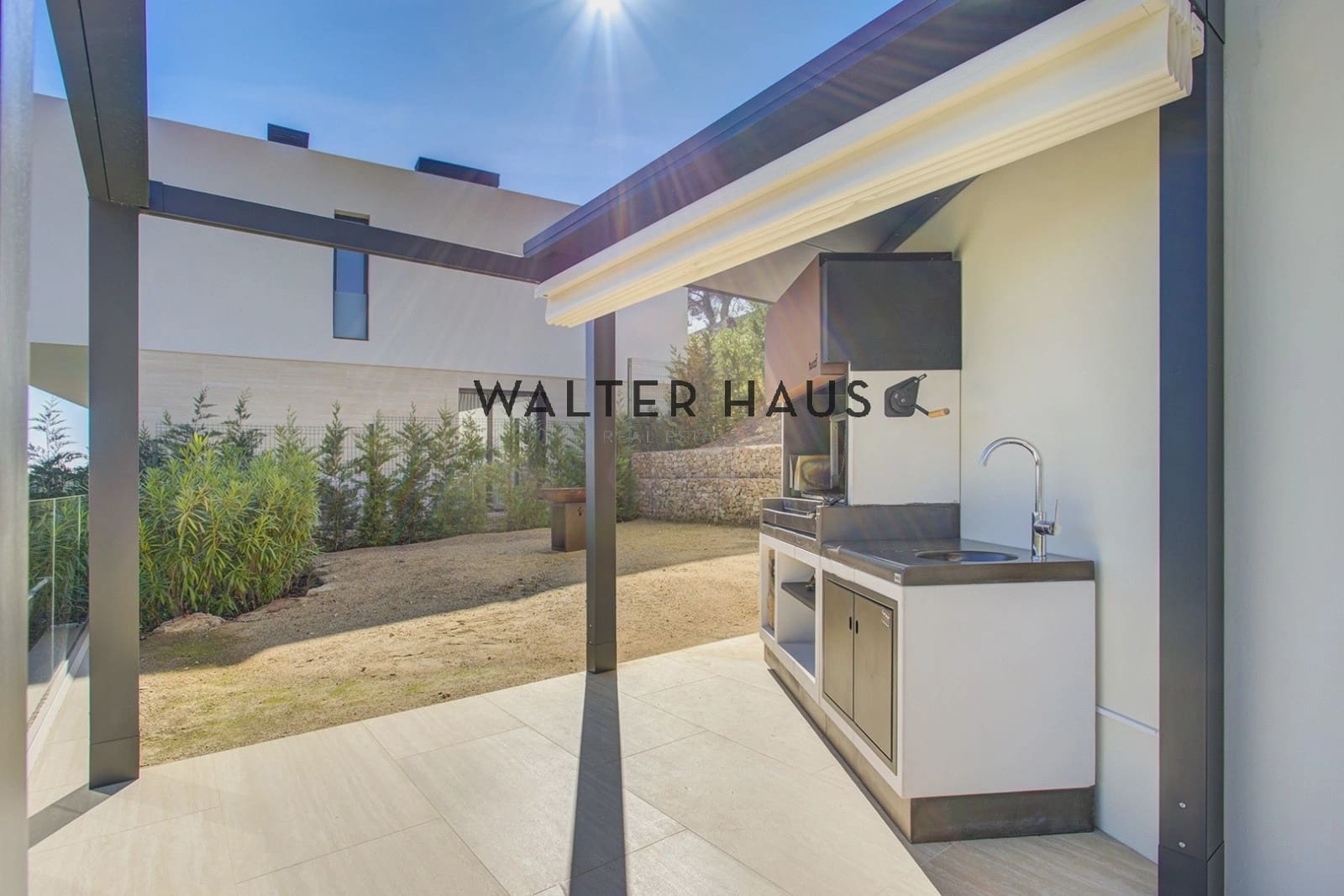 4 bedroom Villa for sale in Calonge i Sant Antoni - € 2,750,000 (Ref: 9844221)