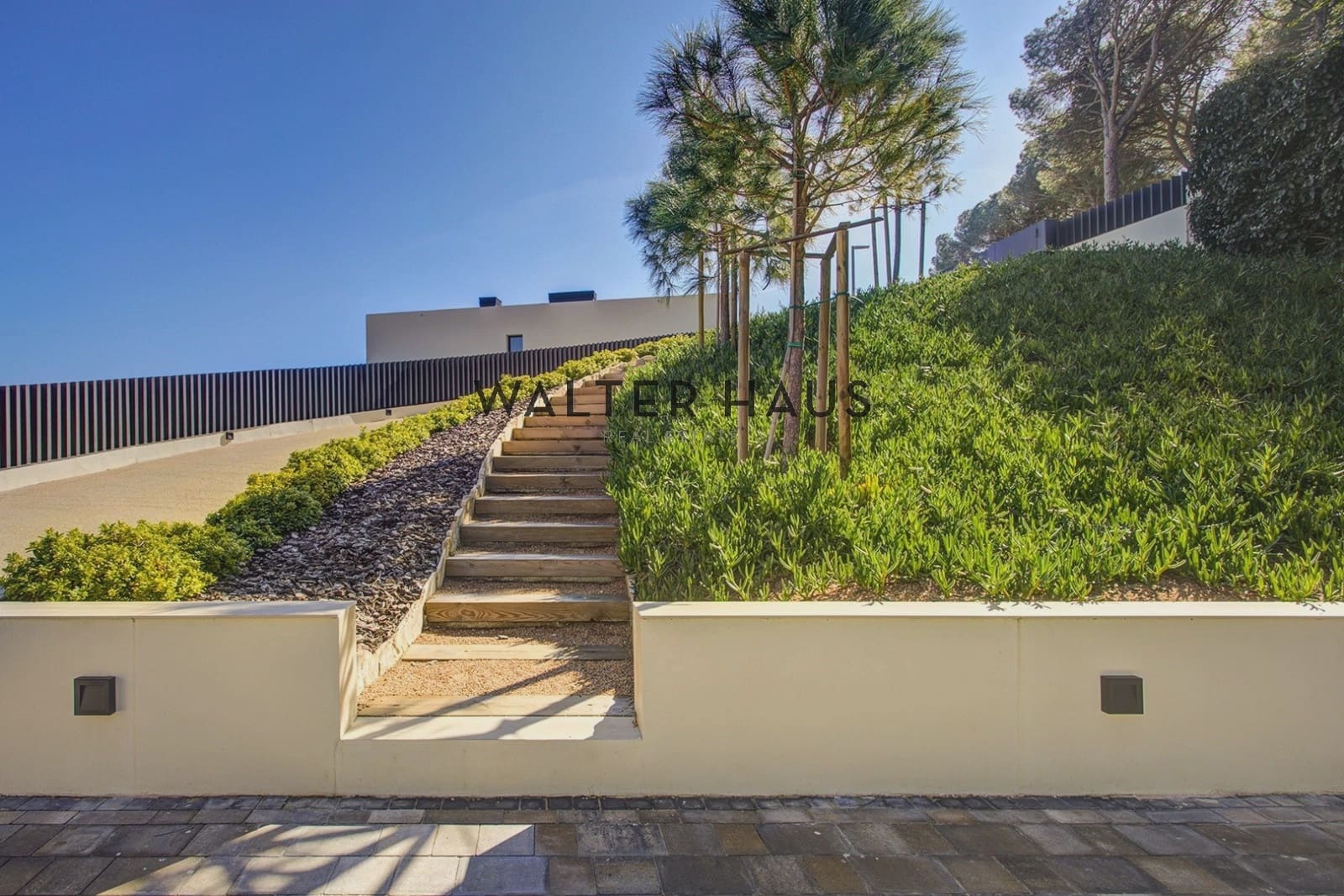 4 bedroom Villa for sale in Calonge i Sant Antoni - € 2,750,000 (Ref: 9844221)