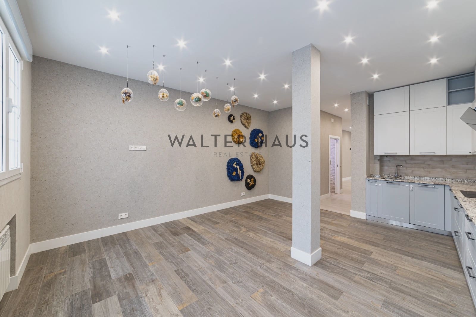5 bedroom Apartment for sale in Madrid city - € 1,230,000 (Ref: 9848370)