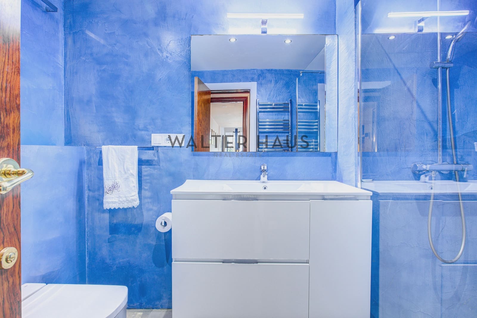4 soveværelse Lejlighed til salg i Barcelona by - € 895.000 (Ref: 9850593)