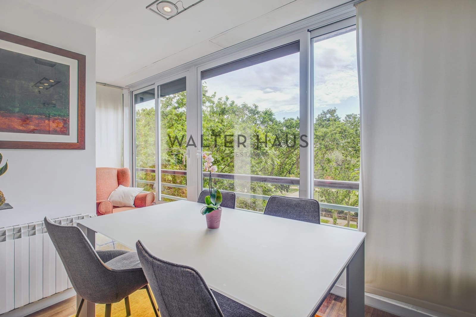 4 soveværelse Lejlighed til salg i Barcelona by - € 895.000 (Ref: 9850593)