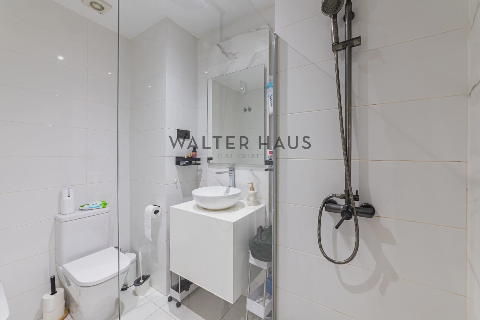 2 bedroom Flat for sale in Madrid city - € 735,000 (Ref: 9853049)