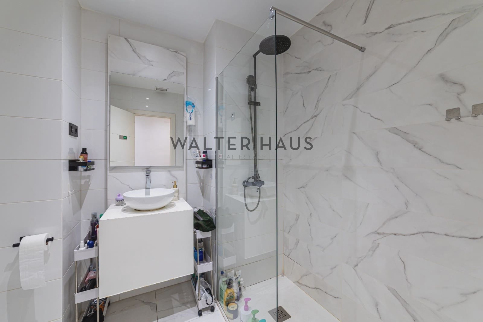 2 bedroom Flat for sale in Madrid city - € 735,000 (Ref: 9853049)
