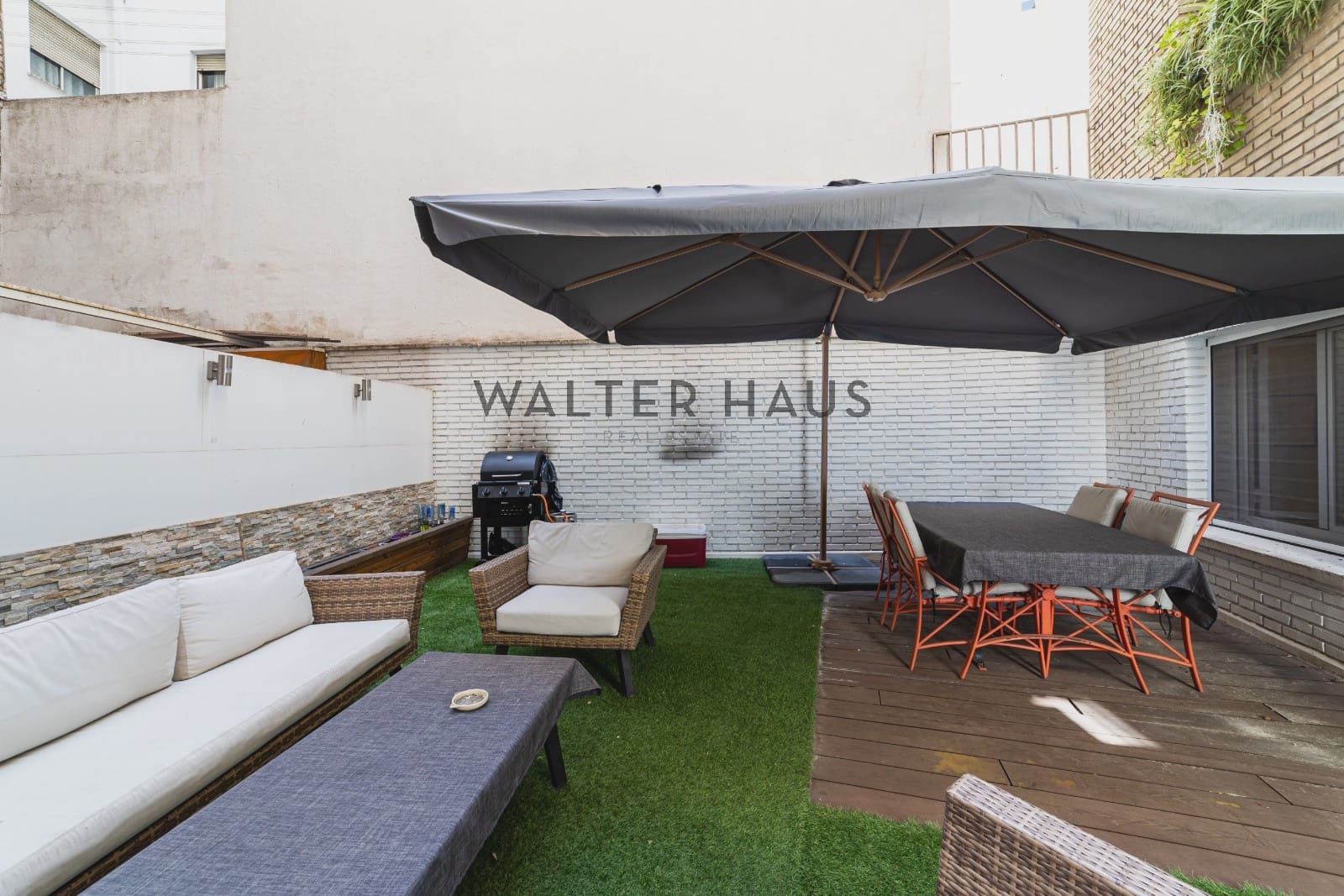 2 bedroom Flat for sale in Madrid city - € 735,000 (Ref: 9853049)