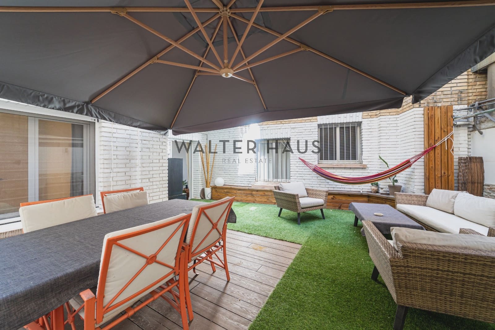 2 bedroom Flat for sale in Madrid city - € 735,000 (Ref: 9853049)