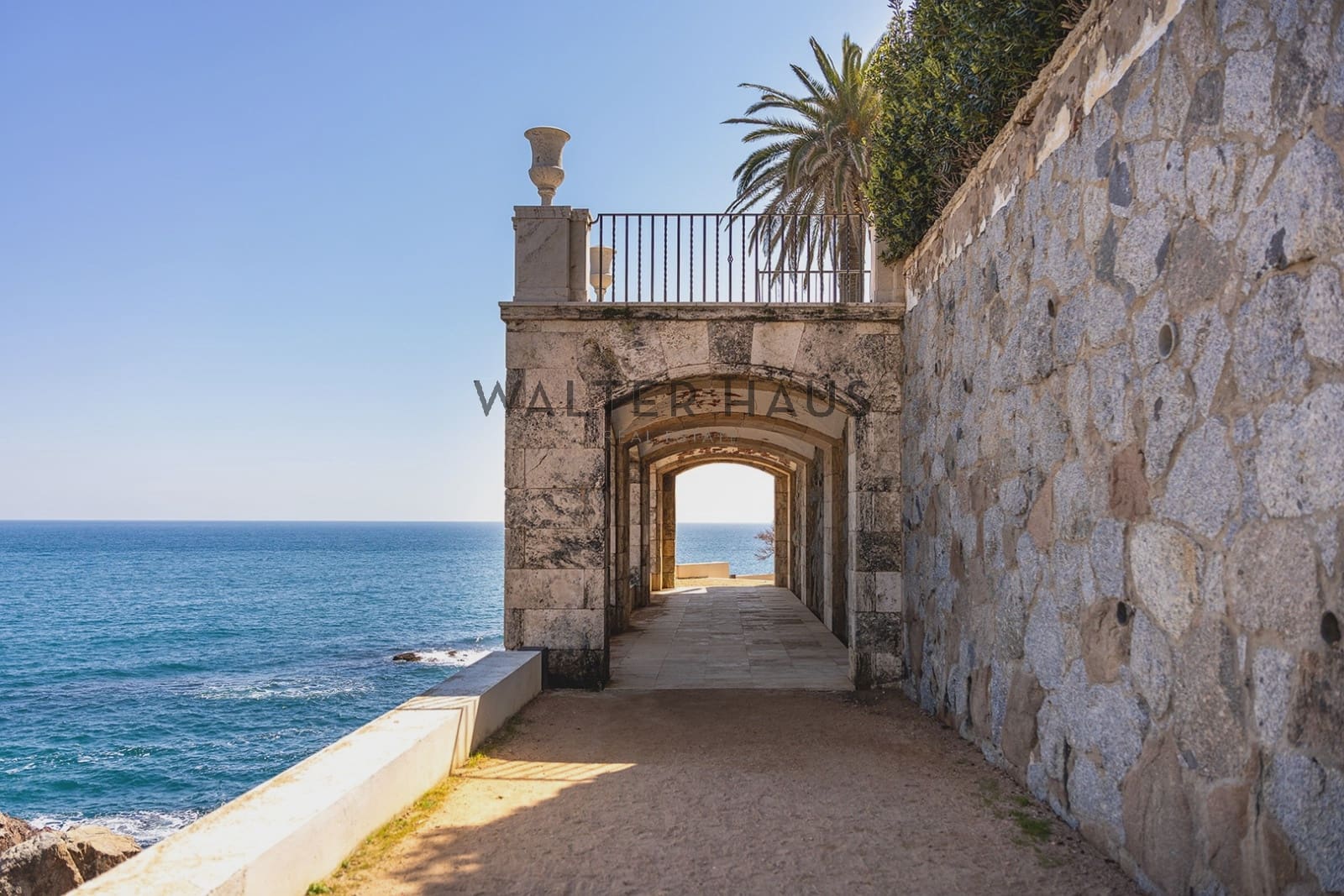 4 bedroom Villa for sale in Sant Feliu de Guixols - € 1,770,000 (Ref: 9853051)