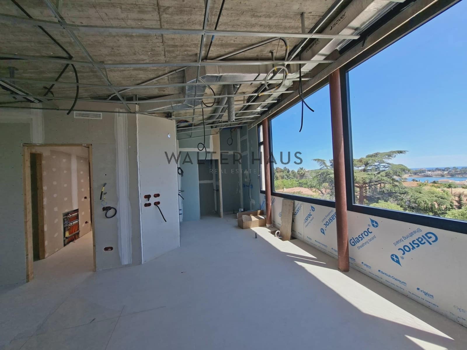 4 bedroom Villa for sale in Sant Feliu de Guixols - € 1,770,000 (Ref: 9853051)